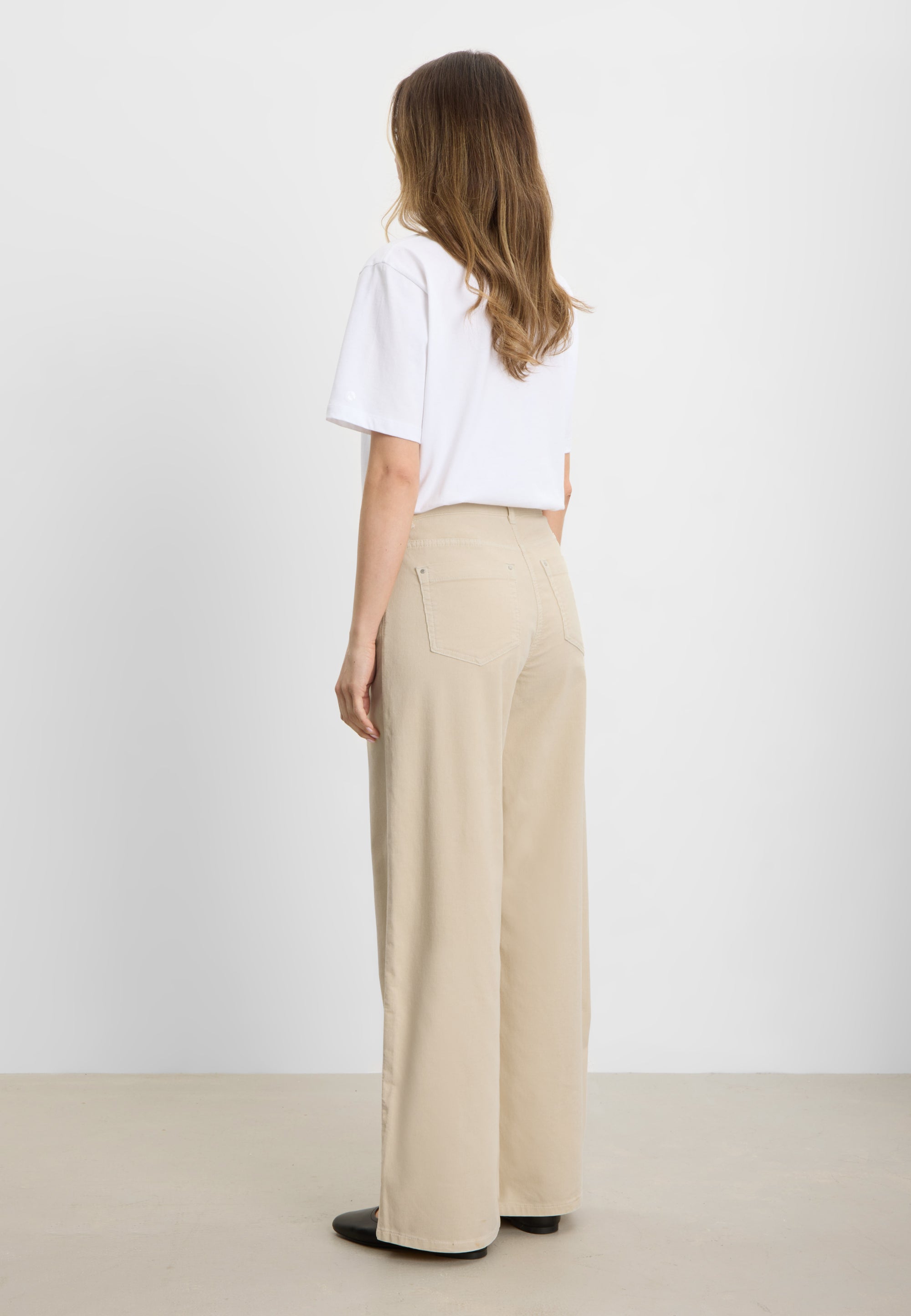 LAURIE Carol Loose Fløjl - Medium Length Loose 13000 Birch