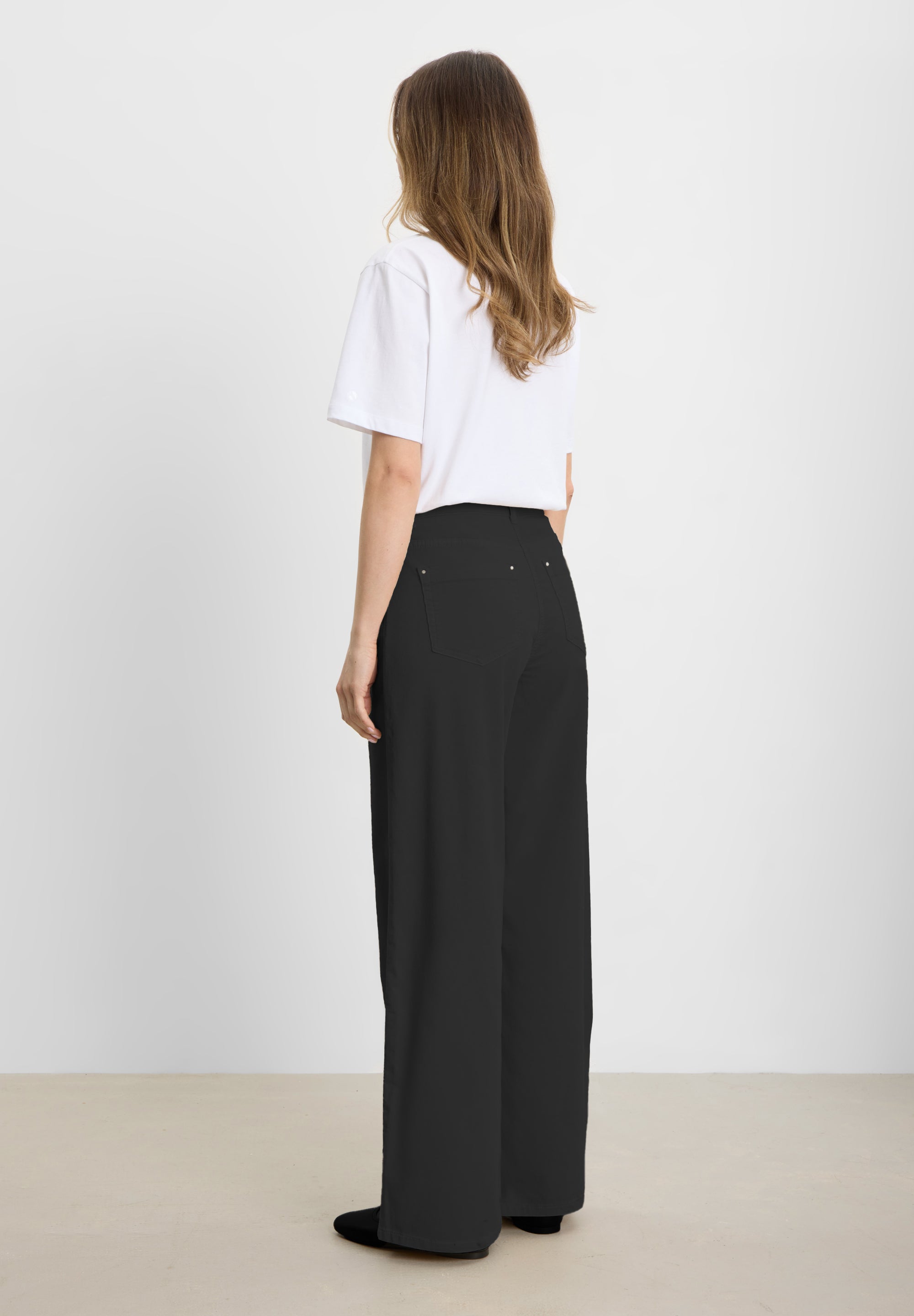 LAURIE Carol Loose Fløjl - Medium Length Loose 99000 Black