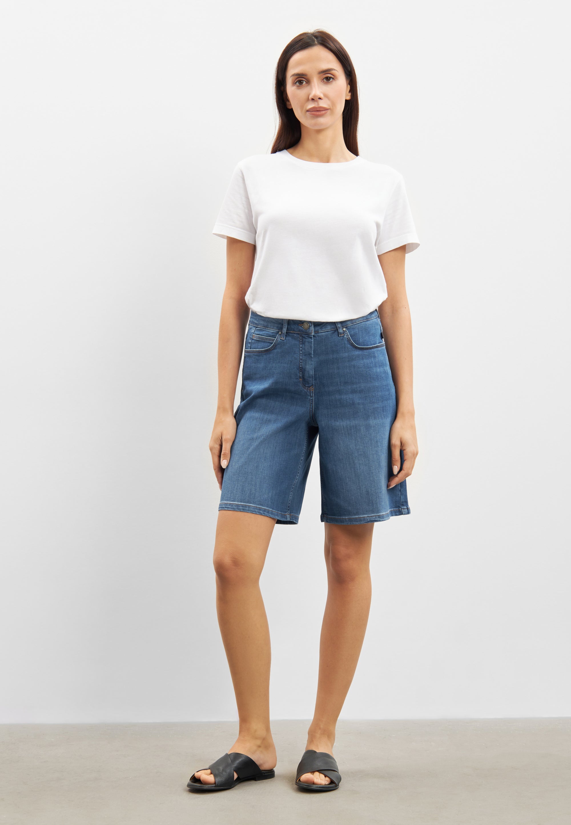 LAURIE Carol Loose Shorts Trousers LOOSE 49399 Washed Blue Denim