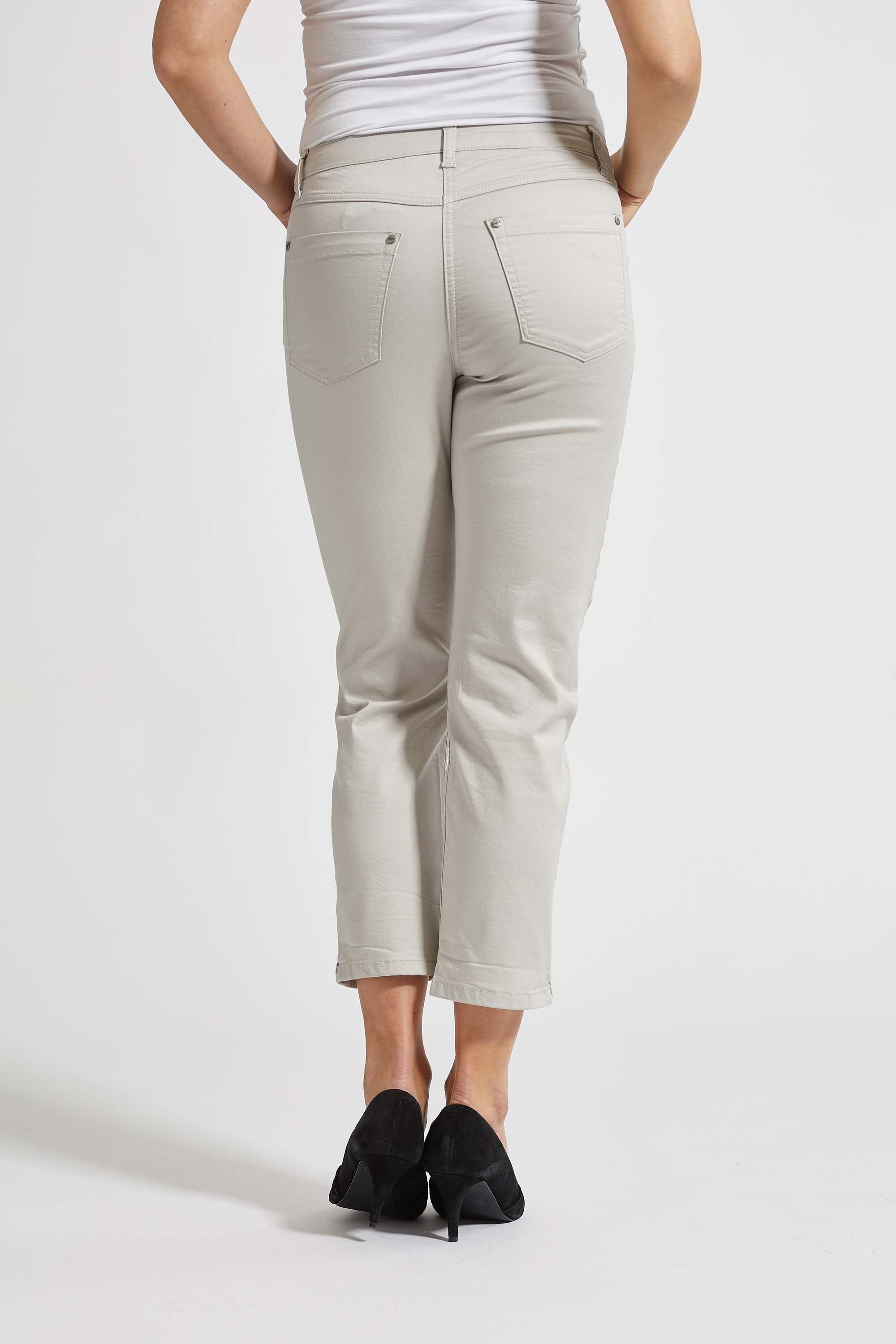 LAURIE Charlotte Regular Crop Regular 25107 Grey Sand