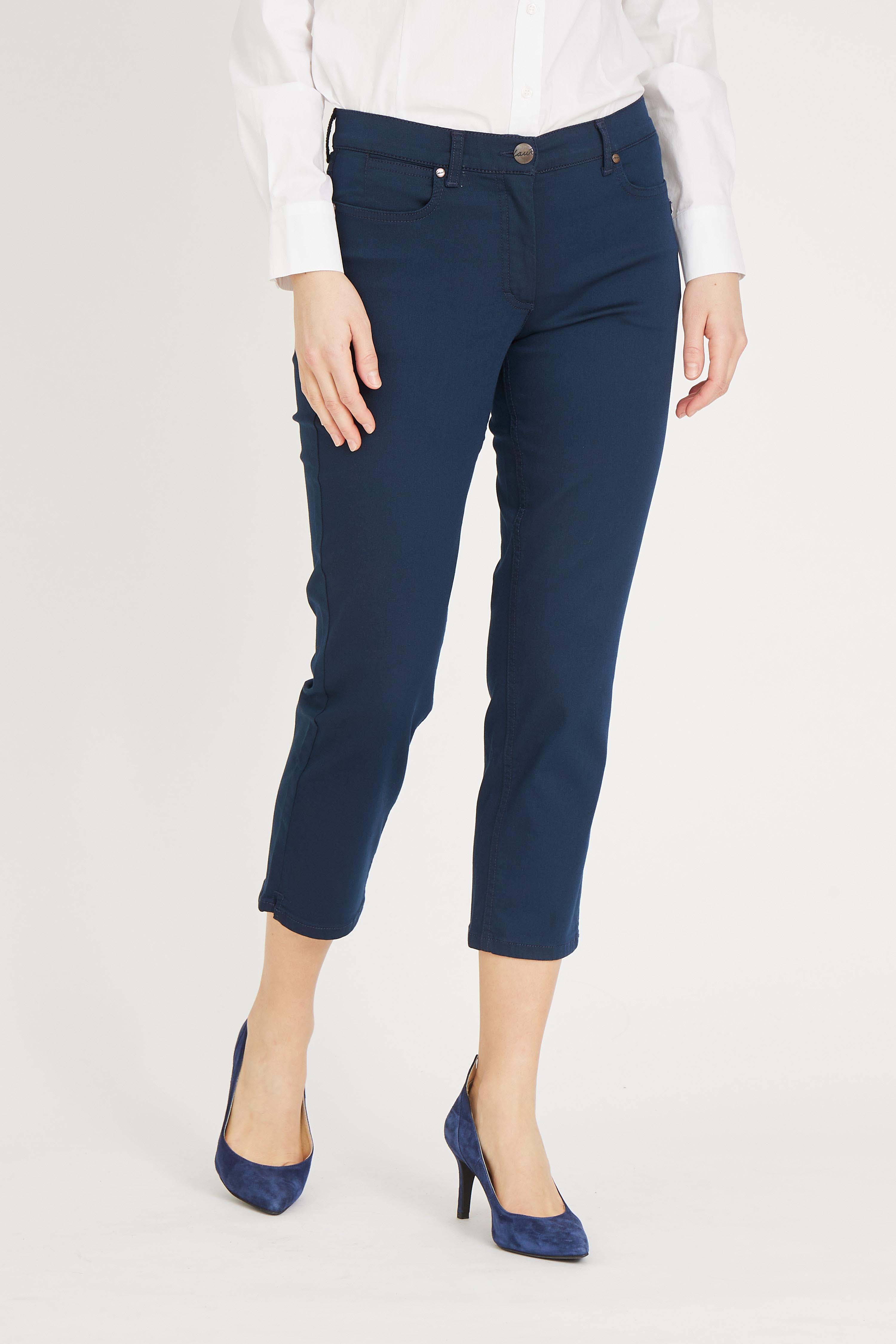 LAURIE Charlotte Regular Crop Regular 49200 Navy