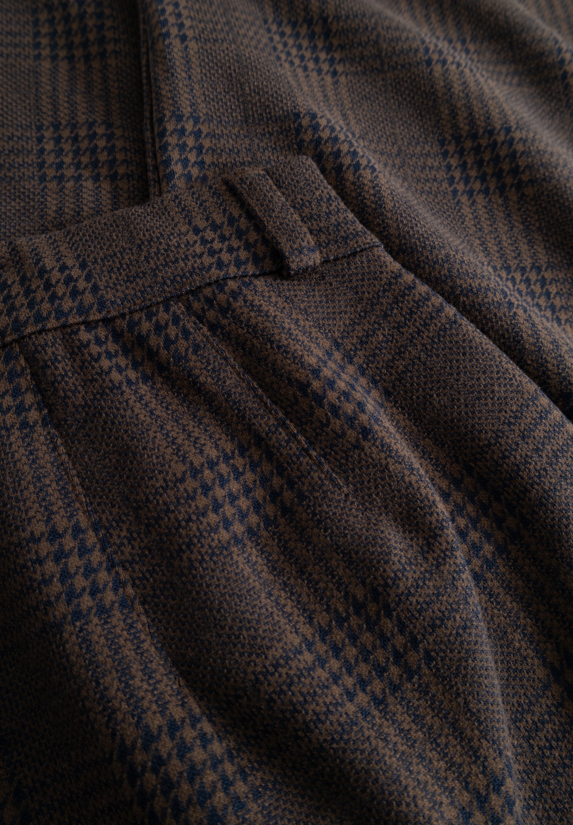 LAURIE Donna Loose - Medium Length Loose 88049 Brown Navy check