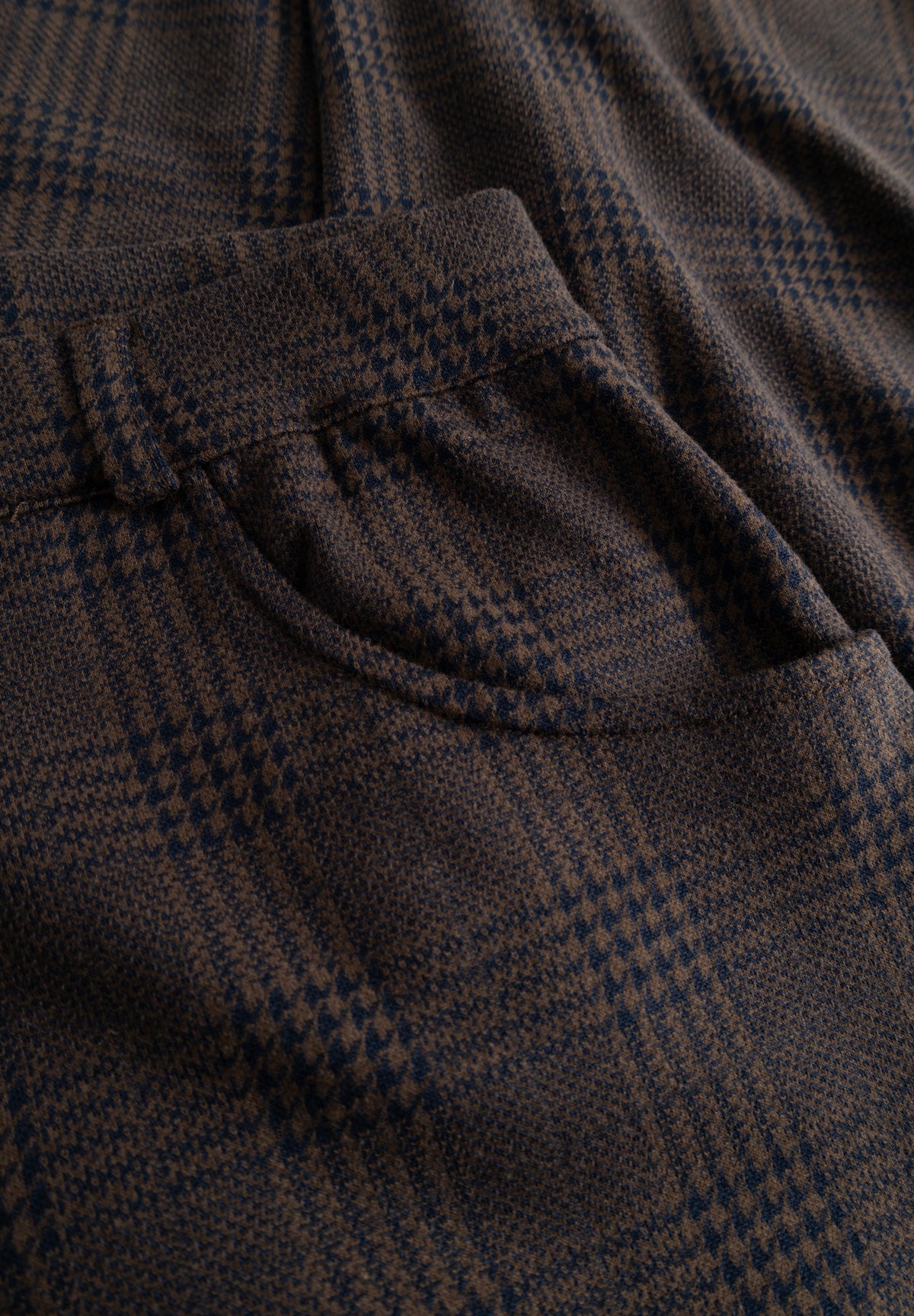 LAURIE Donna Loose - Medium Length Loose 88049 Brown Navy check
