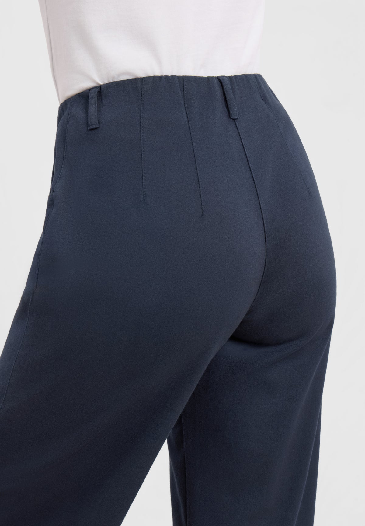 LAURIE Donna Loose - Medium Length Loose 49000 Navy