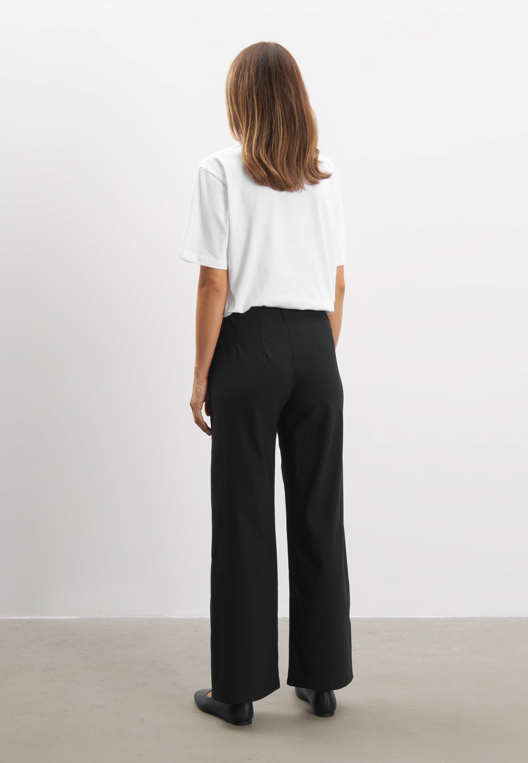 LAURIE Donna Loose - Short Length Loose 99000 Black