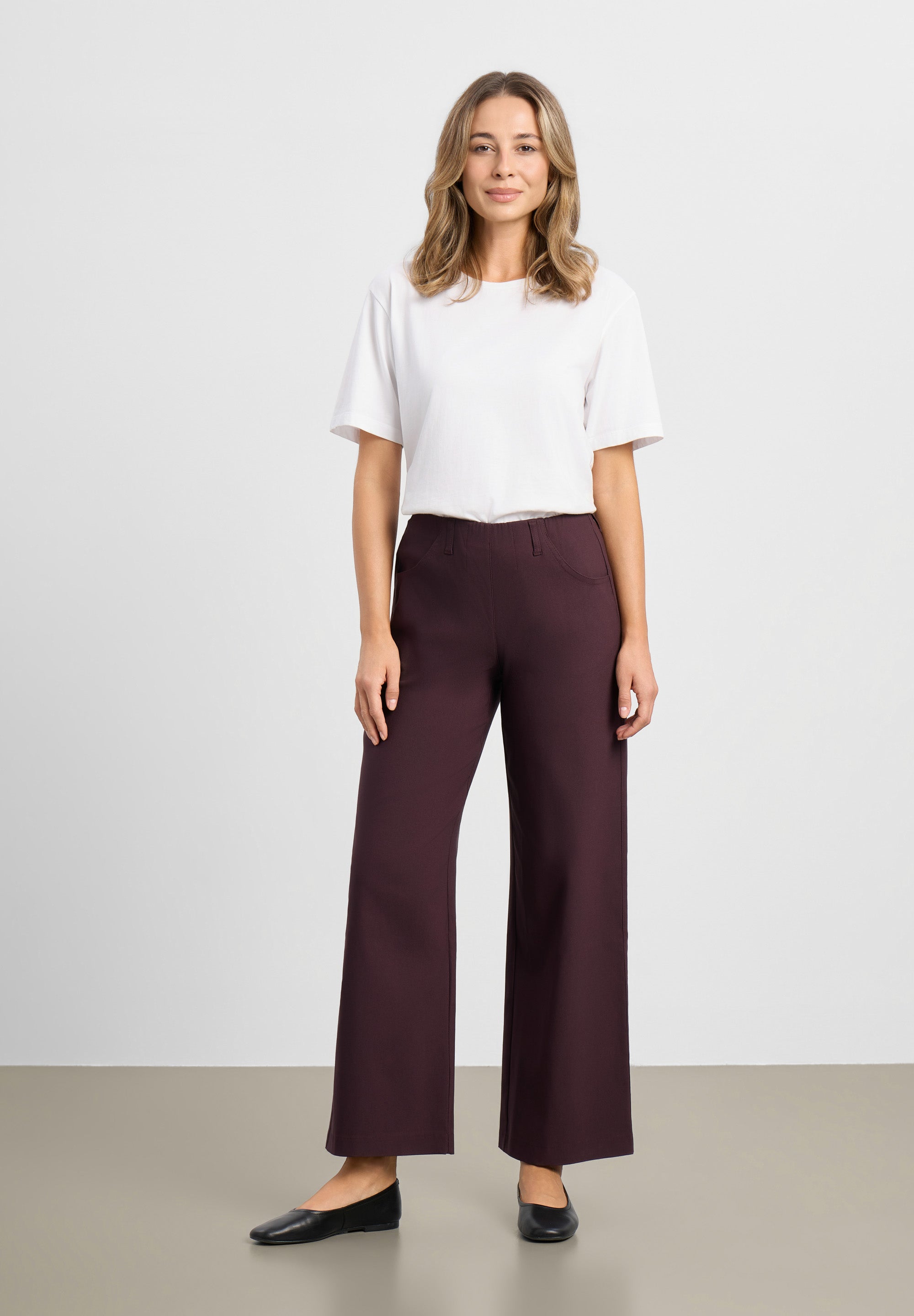LAURIE Donna Loose - Short Length Loose 68000 Dark Plum