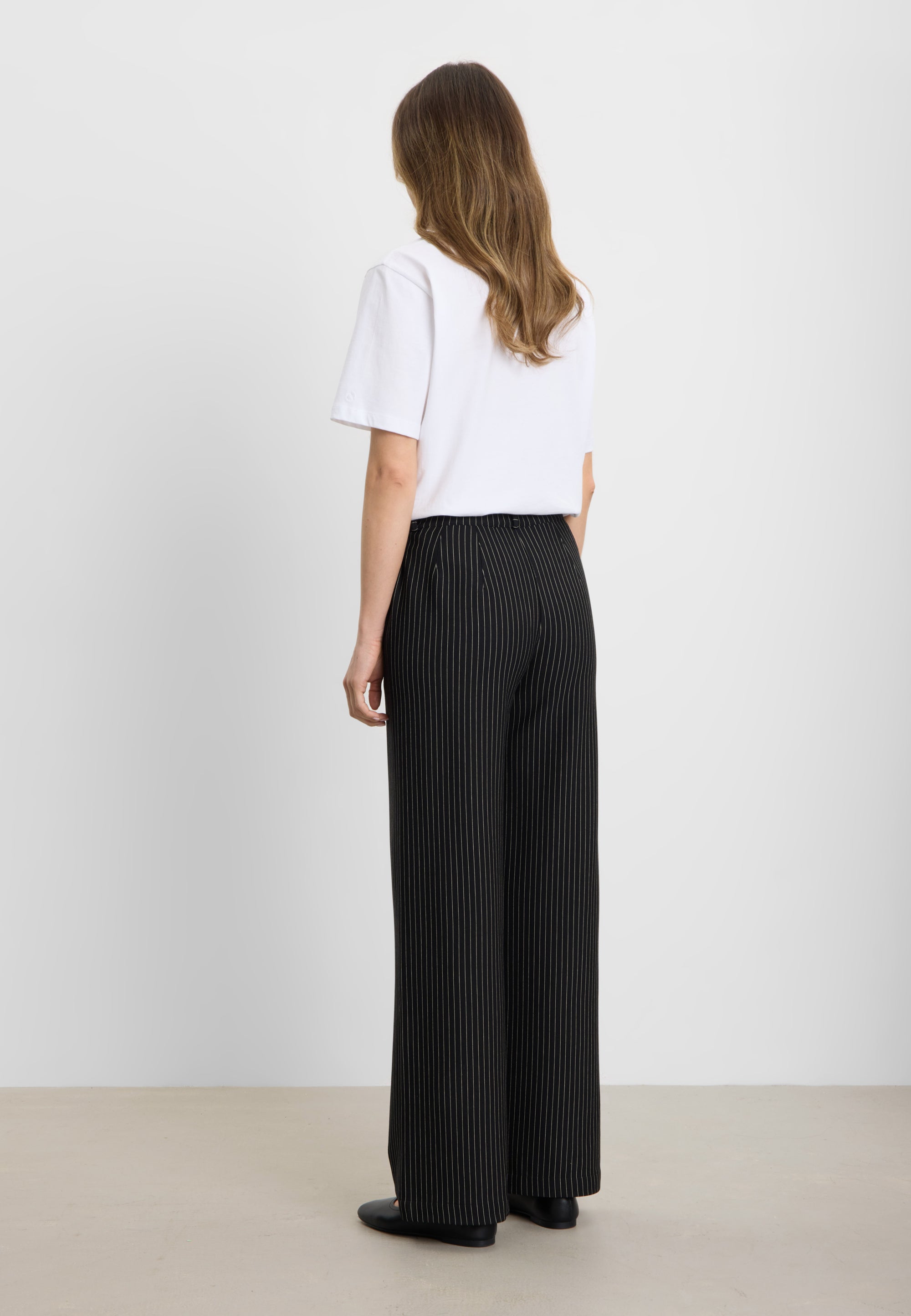 LAURIE Donna Loose Jersey - Medium Length Loose Black Stripe