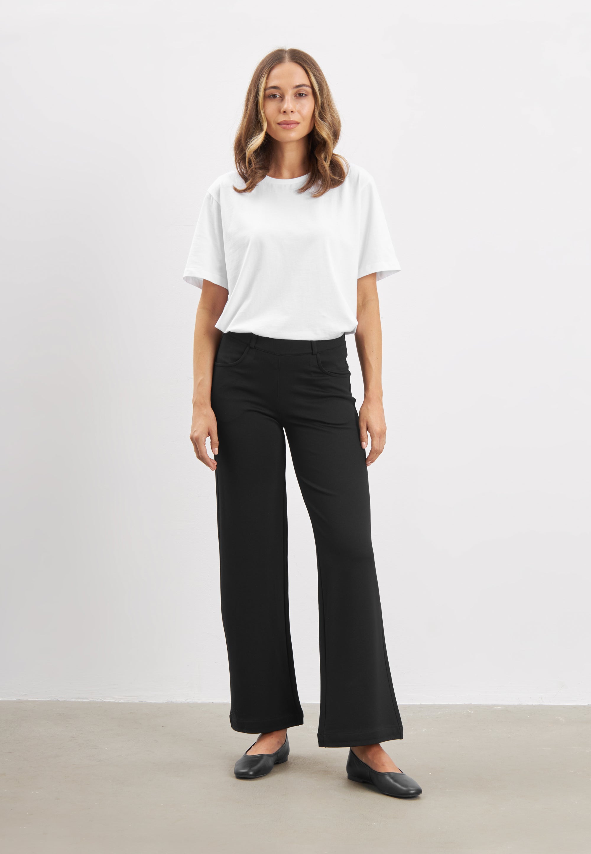 LAURIE Donna Loose Jersey - Short Length Loose Black Brushed