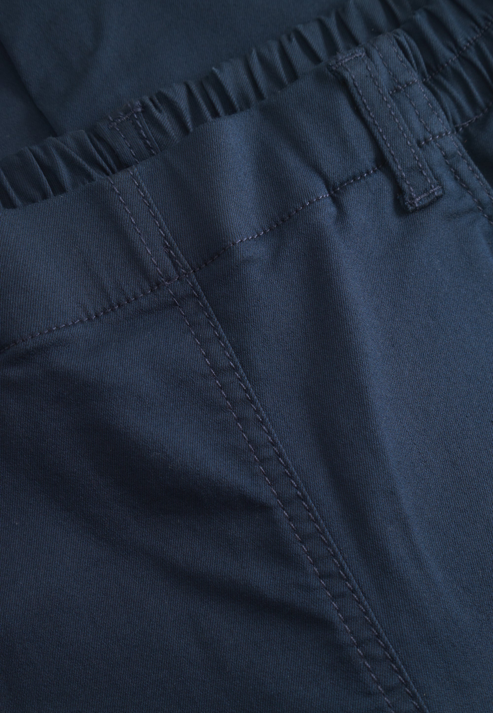 LAURIE Ellie Relaxed - Short Length Relaxed 49000 Navy