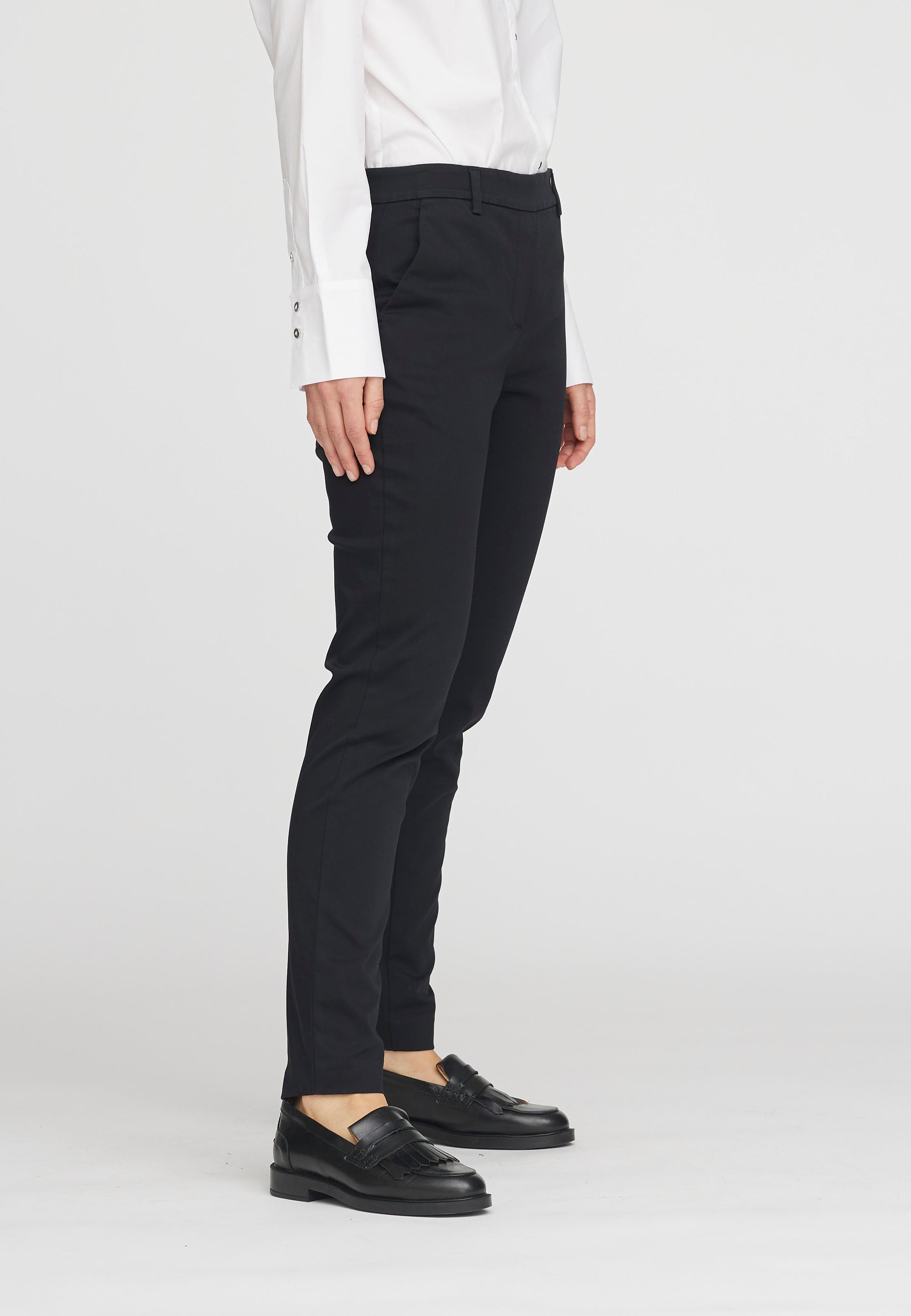 LAURIE Fanny Slim - Short Length Slim 99105 Black
