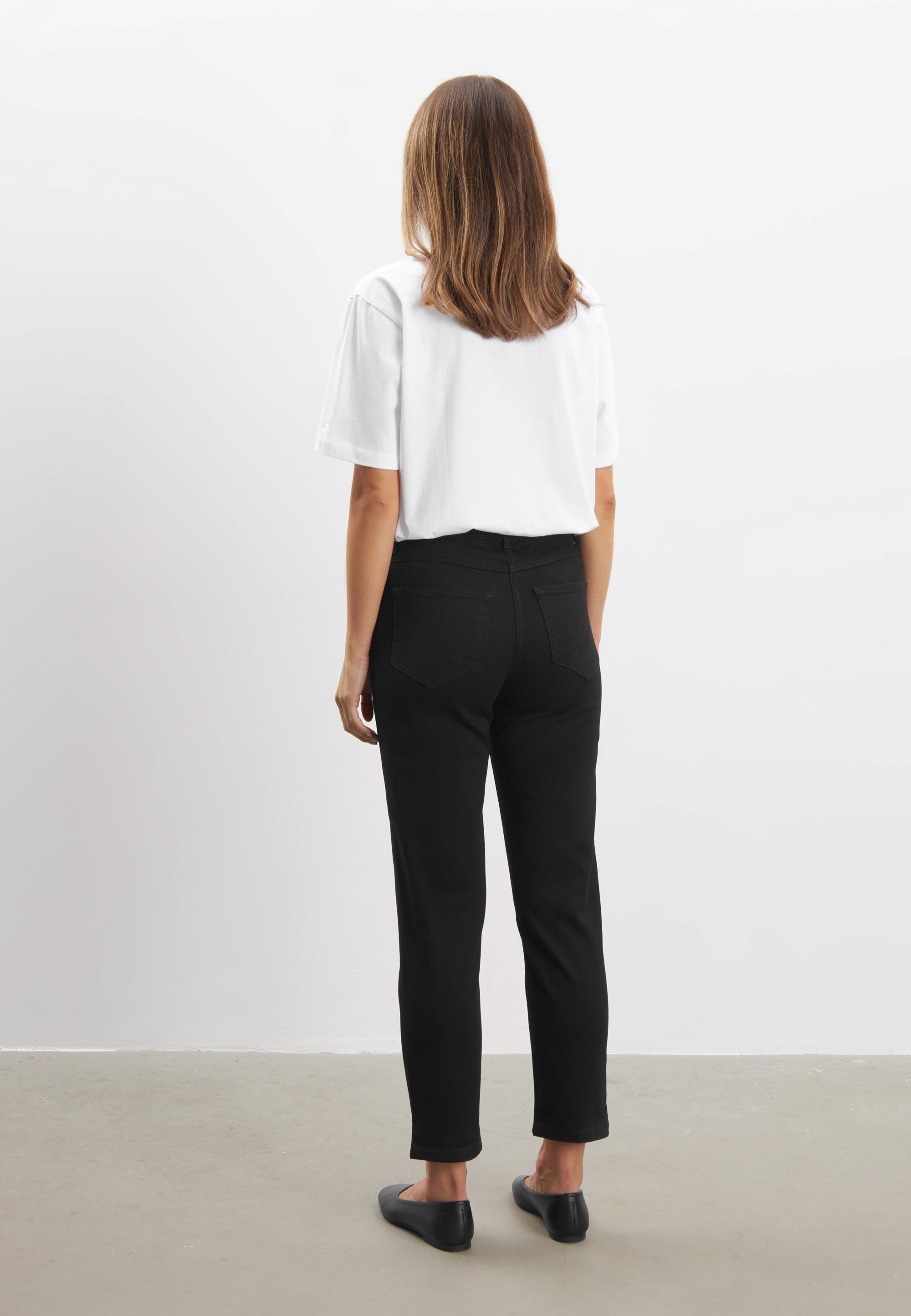 LAURIE Hannah Regular - Ekstra Short Length Regular 99900 Black Denim