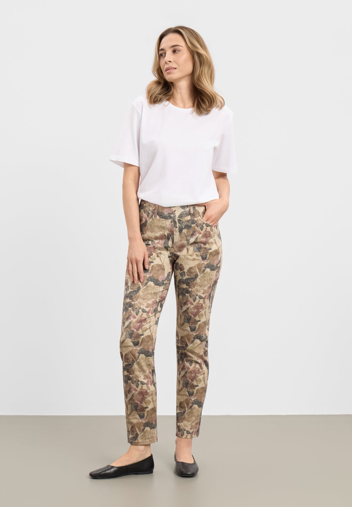 LAURIE Kelly Regular - Short Length Regular 68141 Plum Botany Print