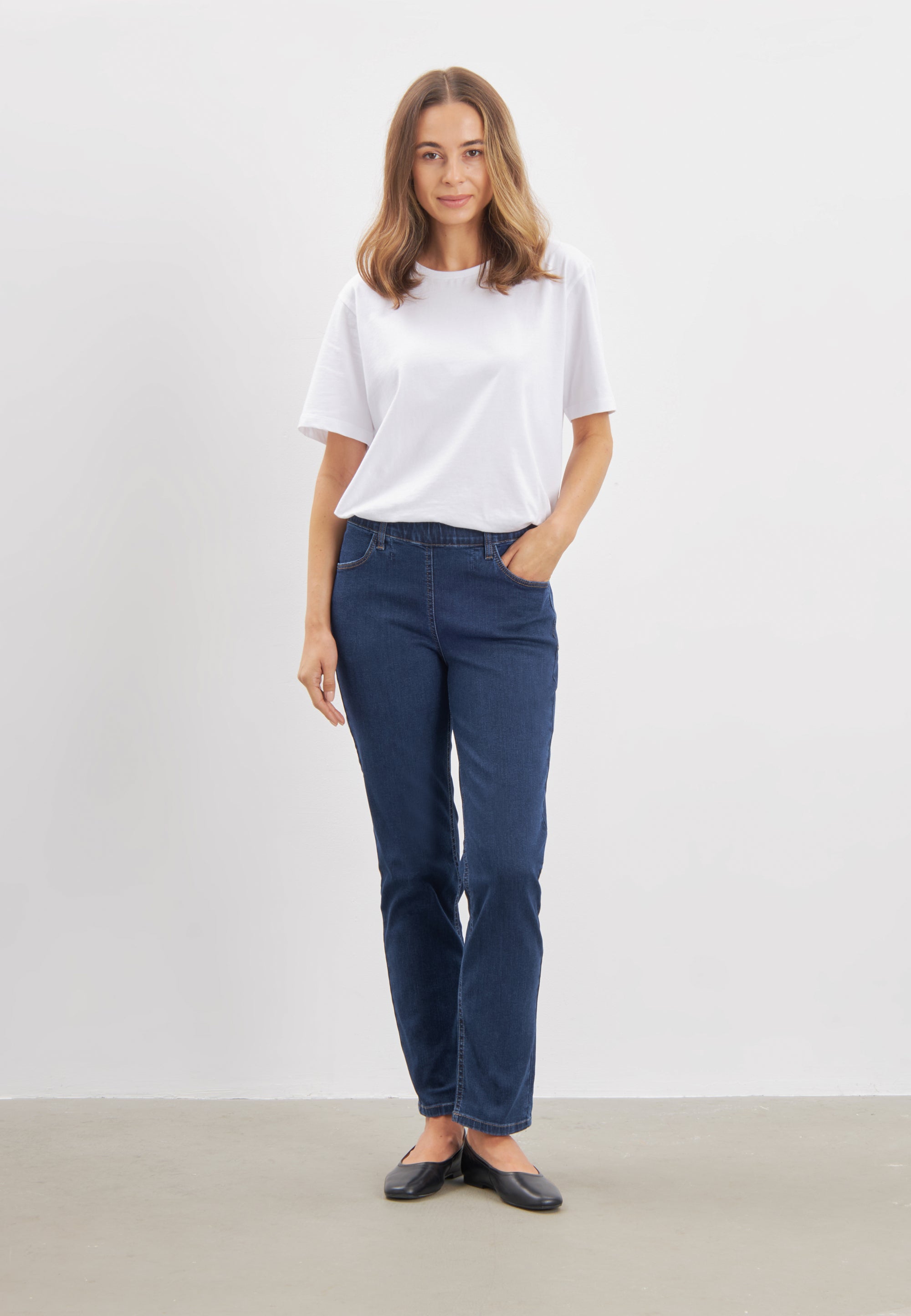 LAURIE Kelly Regular - Short Length Regular 40513 Dark Blue Denim
