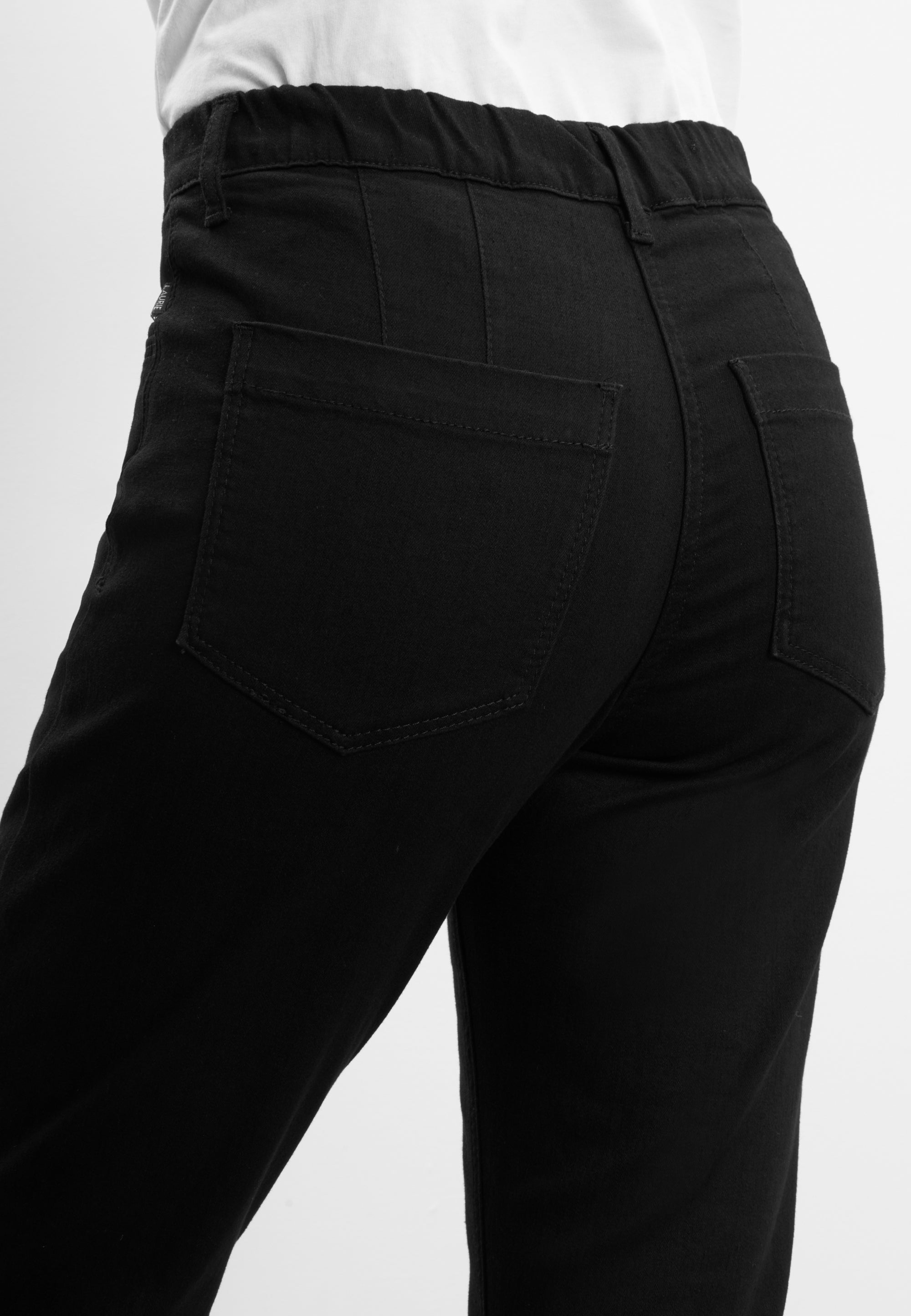 LAURIE Piper Pure Regular - Cropped Regular 99900 Black Denim