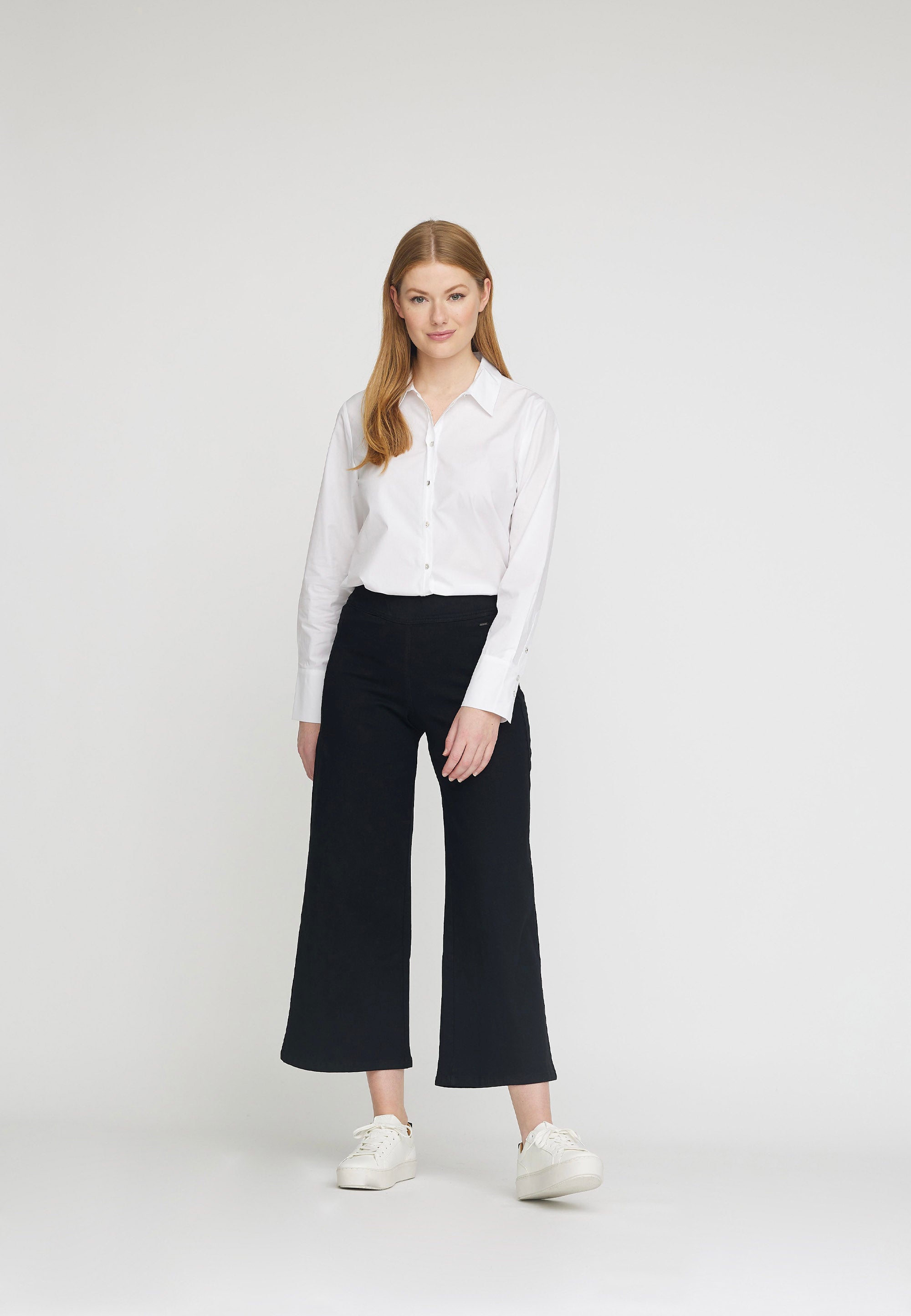 LAURIE Serene Loose - Extra Short Length Loose 99000 Black