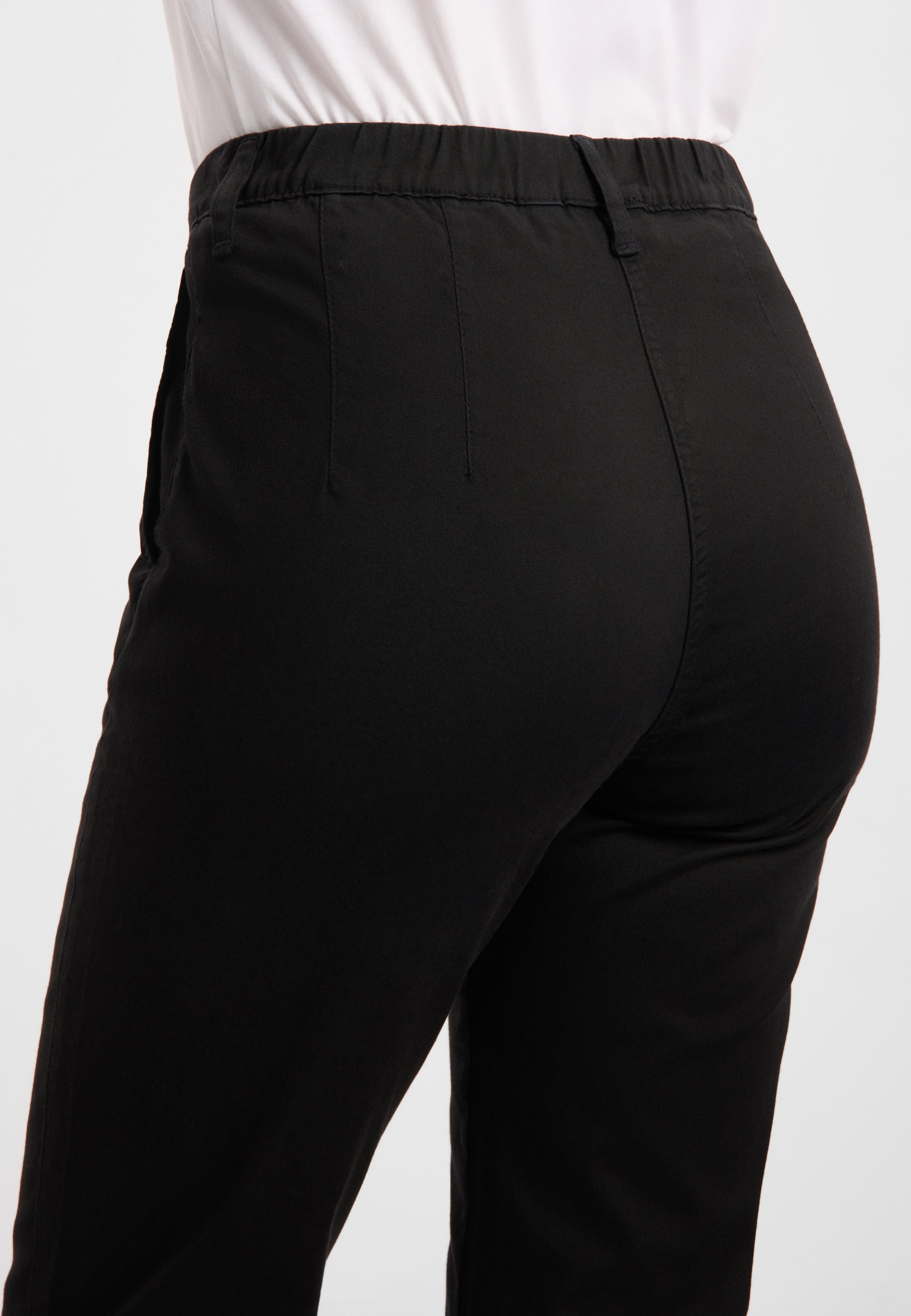 LAURIE Taylor Regular - Medium Length Regular Black