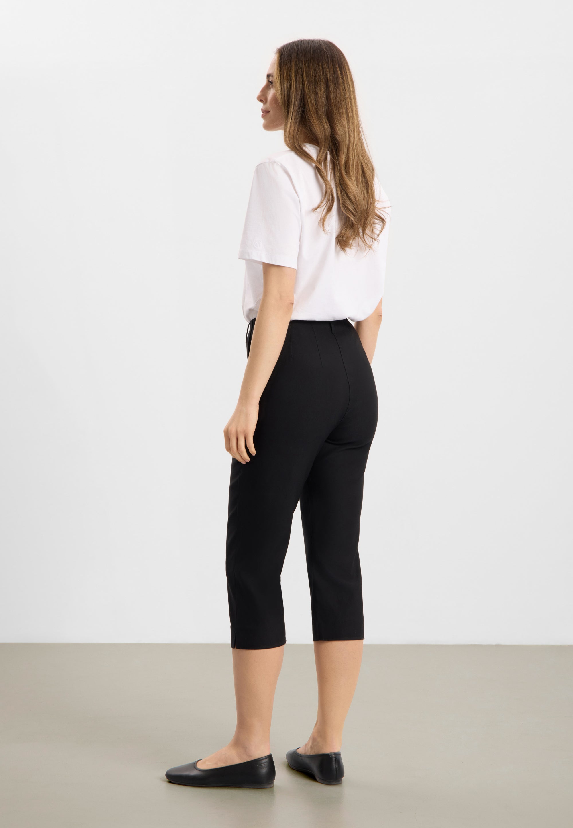 LAURIE Taylor Regular Capri Medium Length Regular 99000 Black