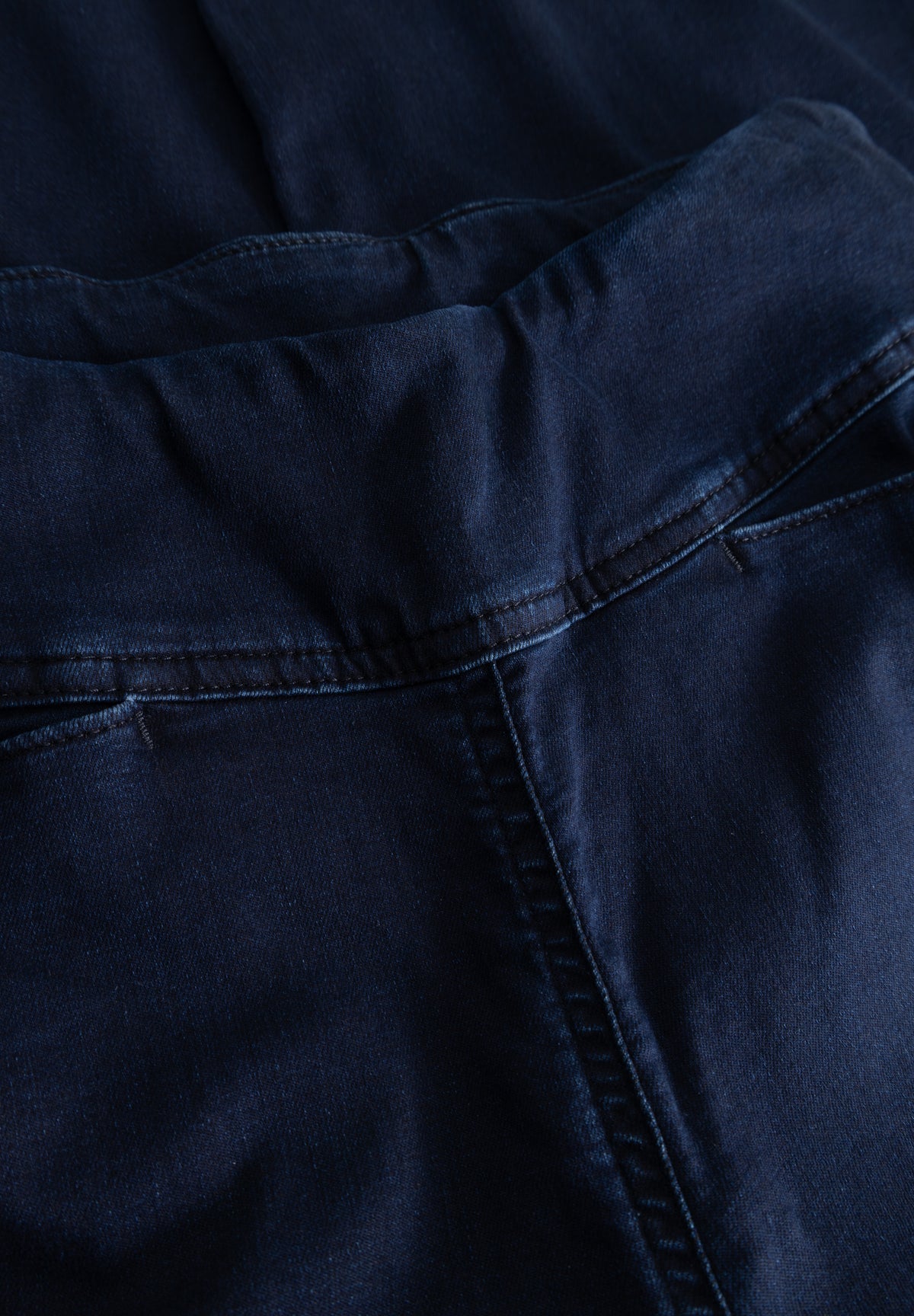 LAURIE Thea Straight - Medium Length Straight 49520 Dark Blue Denim