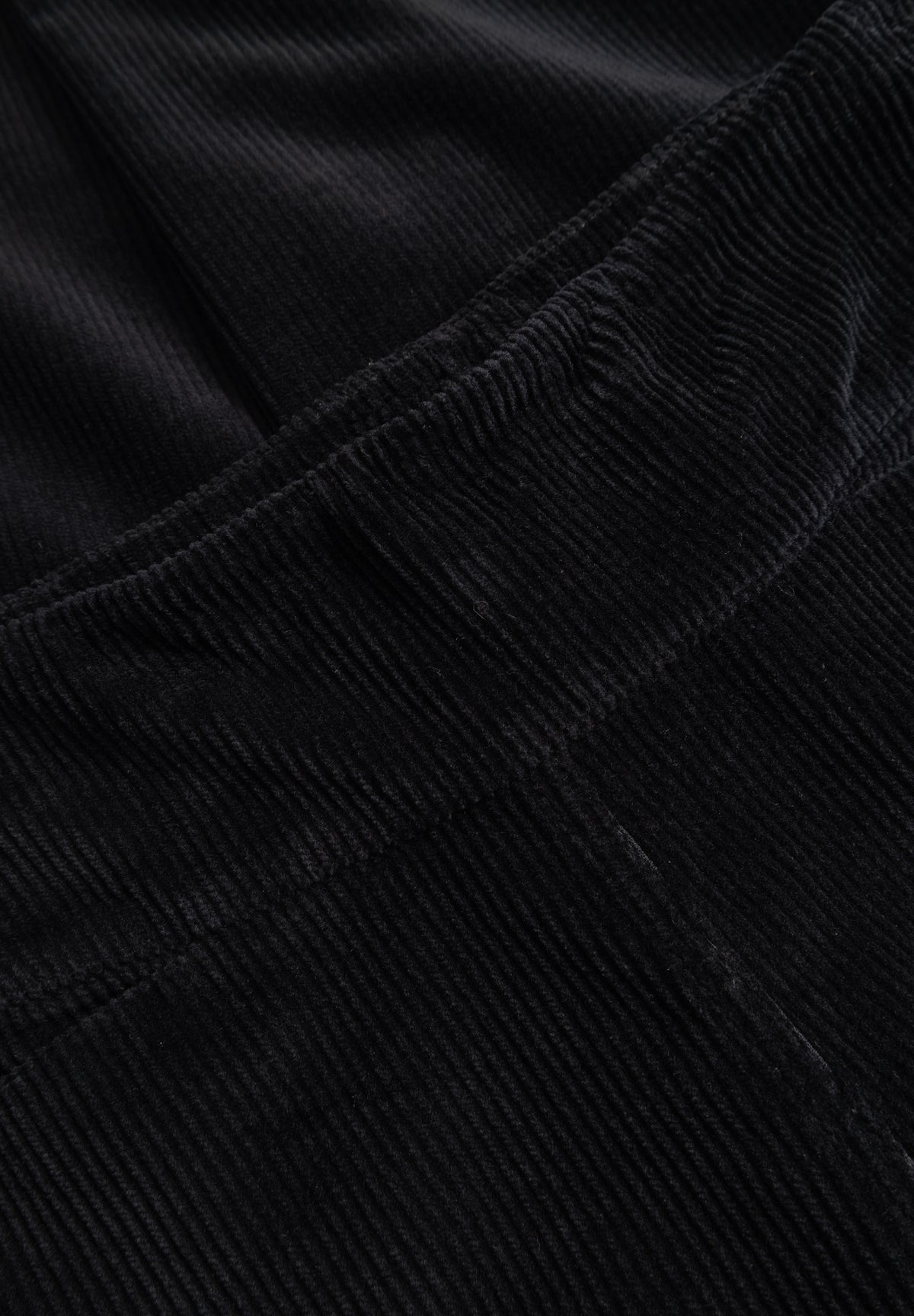 LAURIE Thea Straight Fløjl - Medium Length Straight 99000 Black
