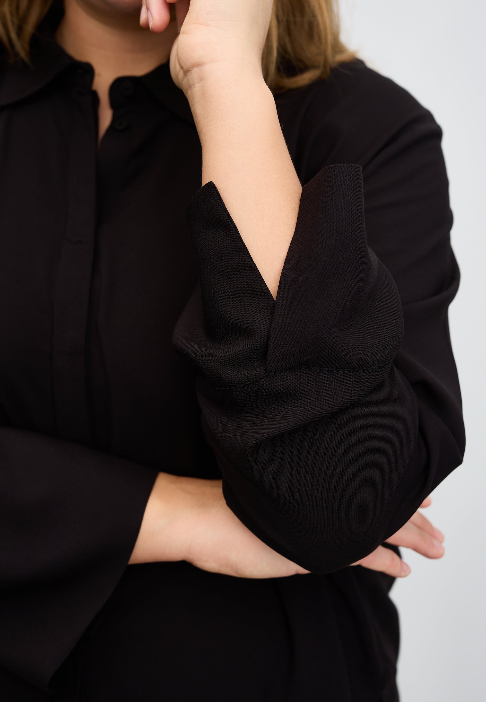 LAURIE Veronica Shirt Shirts 99000 Black