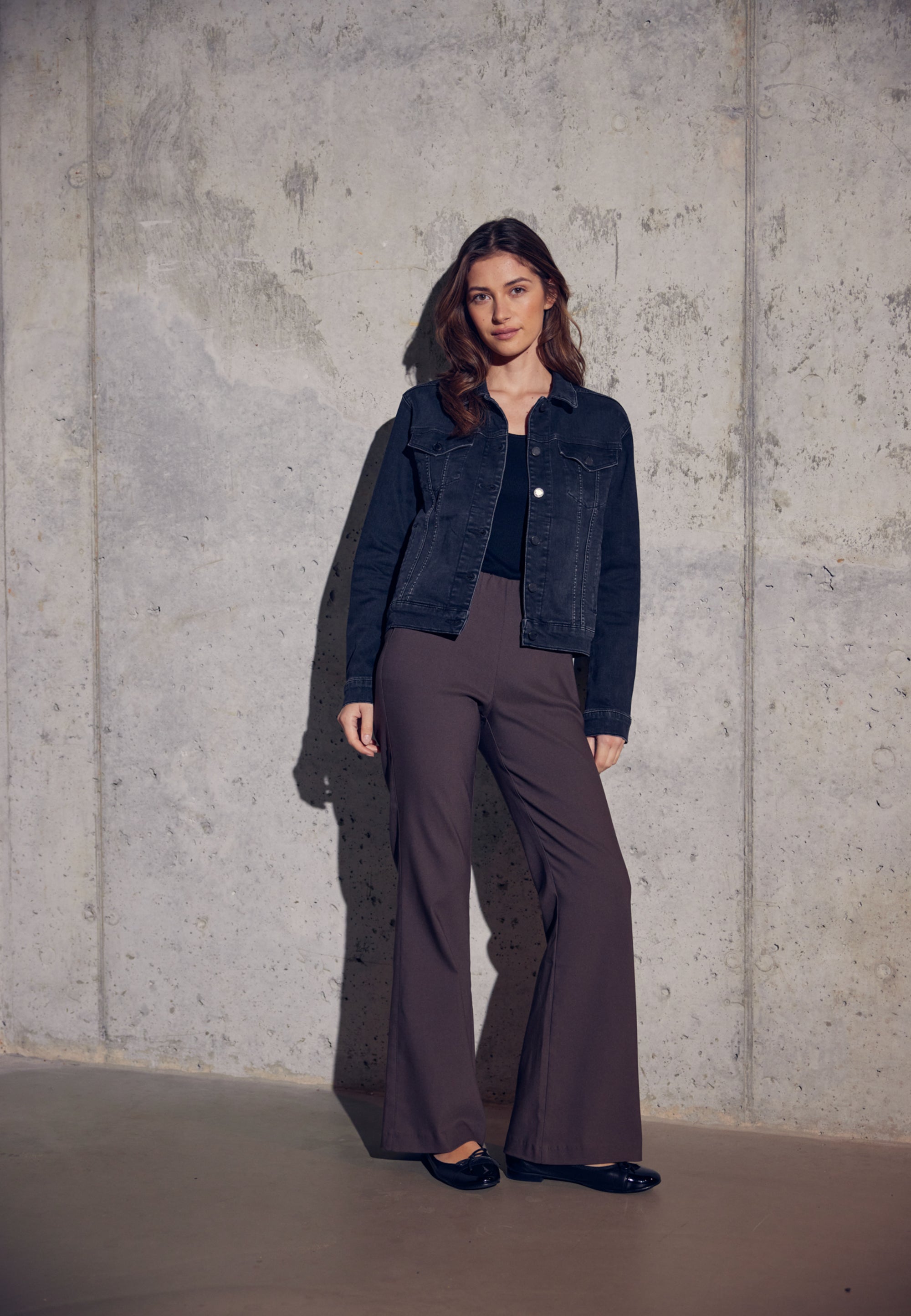 LAURIE Zoya Flare Regular - Medium Length Regular 88000 Brown