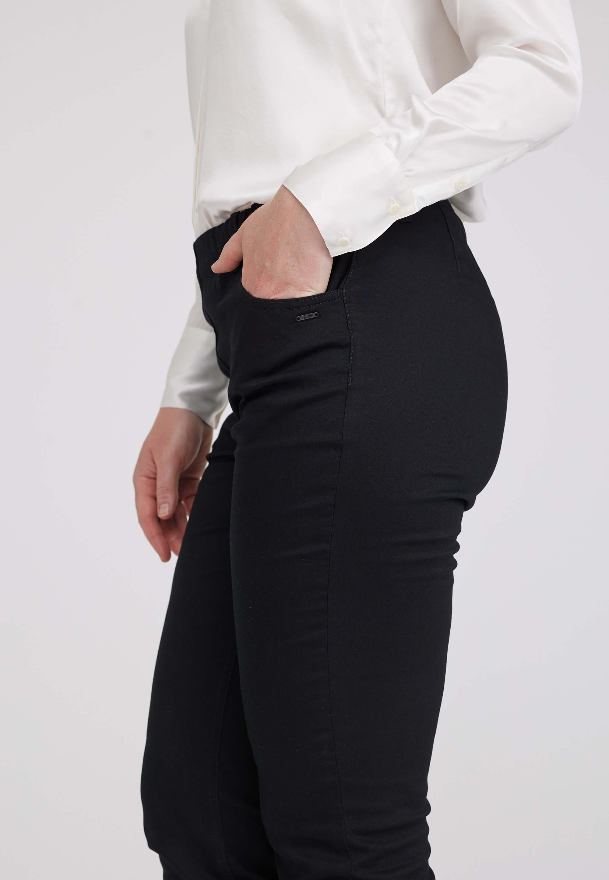LAURIE Kelly Regular - Long Length Regular 99000 Black