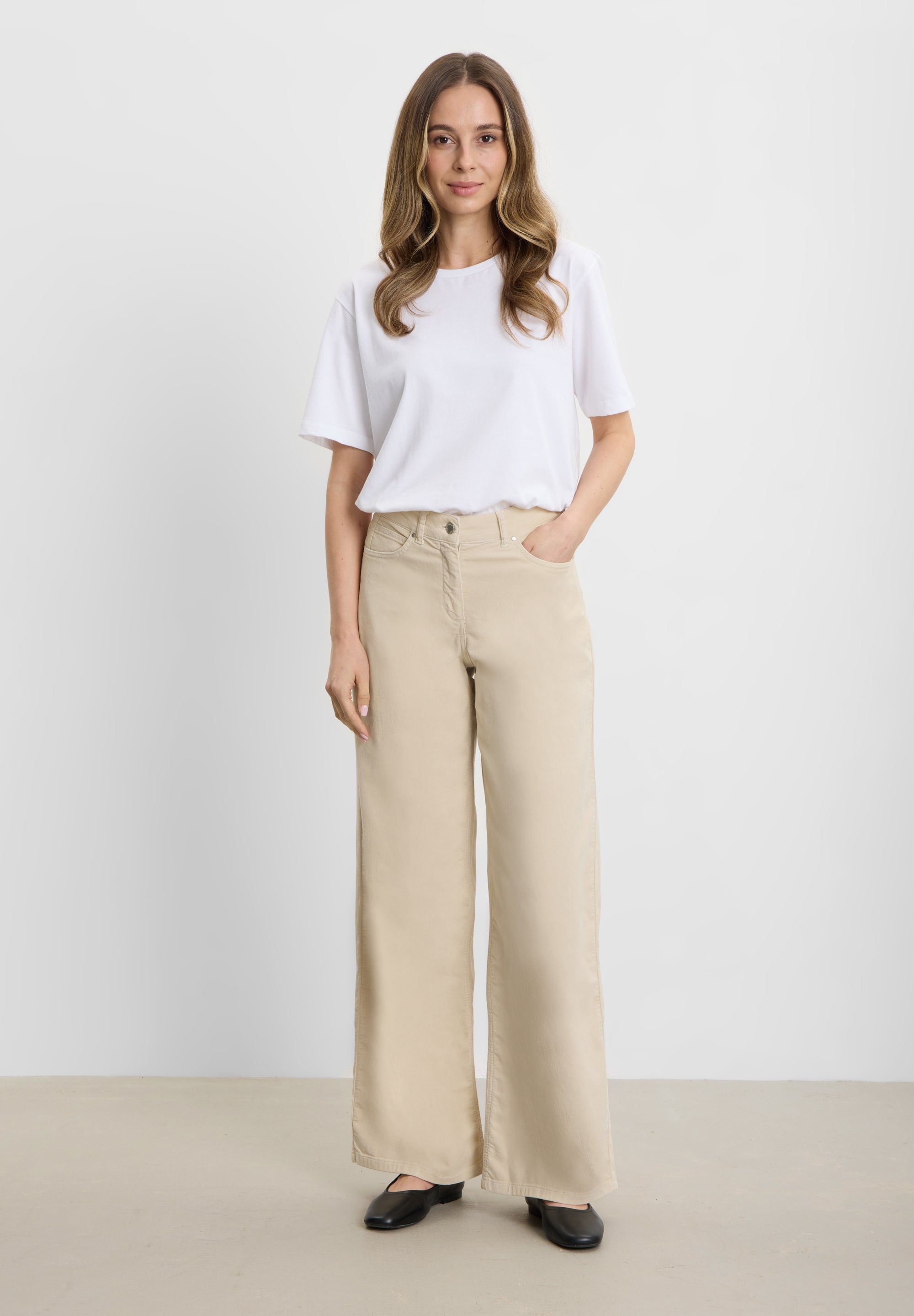 Carol Loose - Medium Length - Birch (PRE)