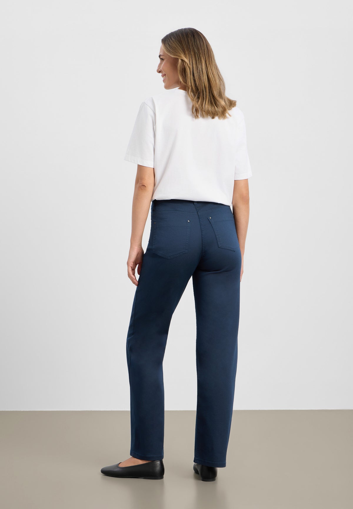 LAURIE Amelia Straight - Medium Length Straight 49000 Navy