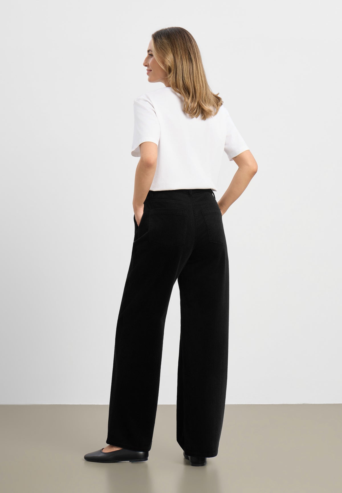 LAURIE Charm Loose Fløjl - Medium Length Loose 99000 Black