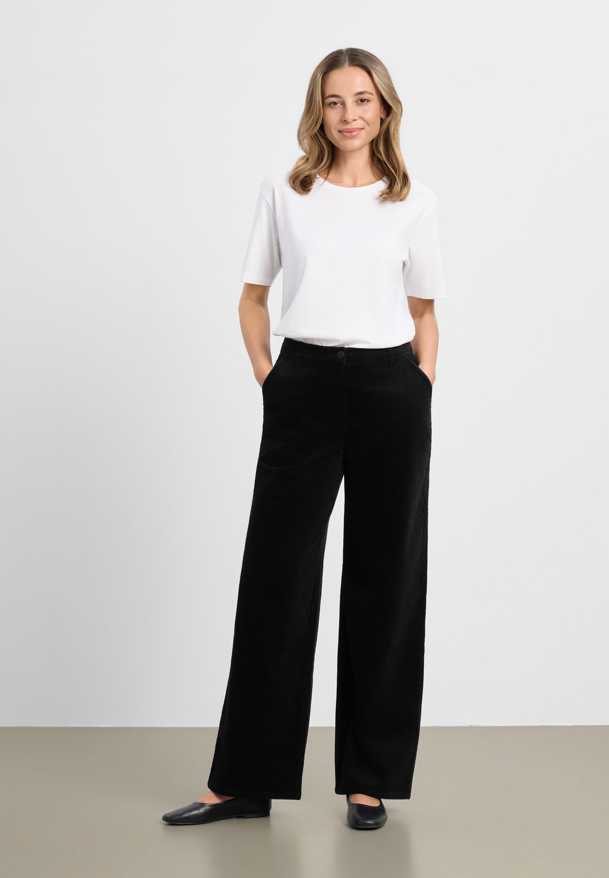LAURIE Charm Loose Fløjl - Medium Length Loose 99000 Black