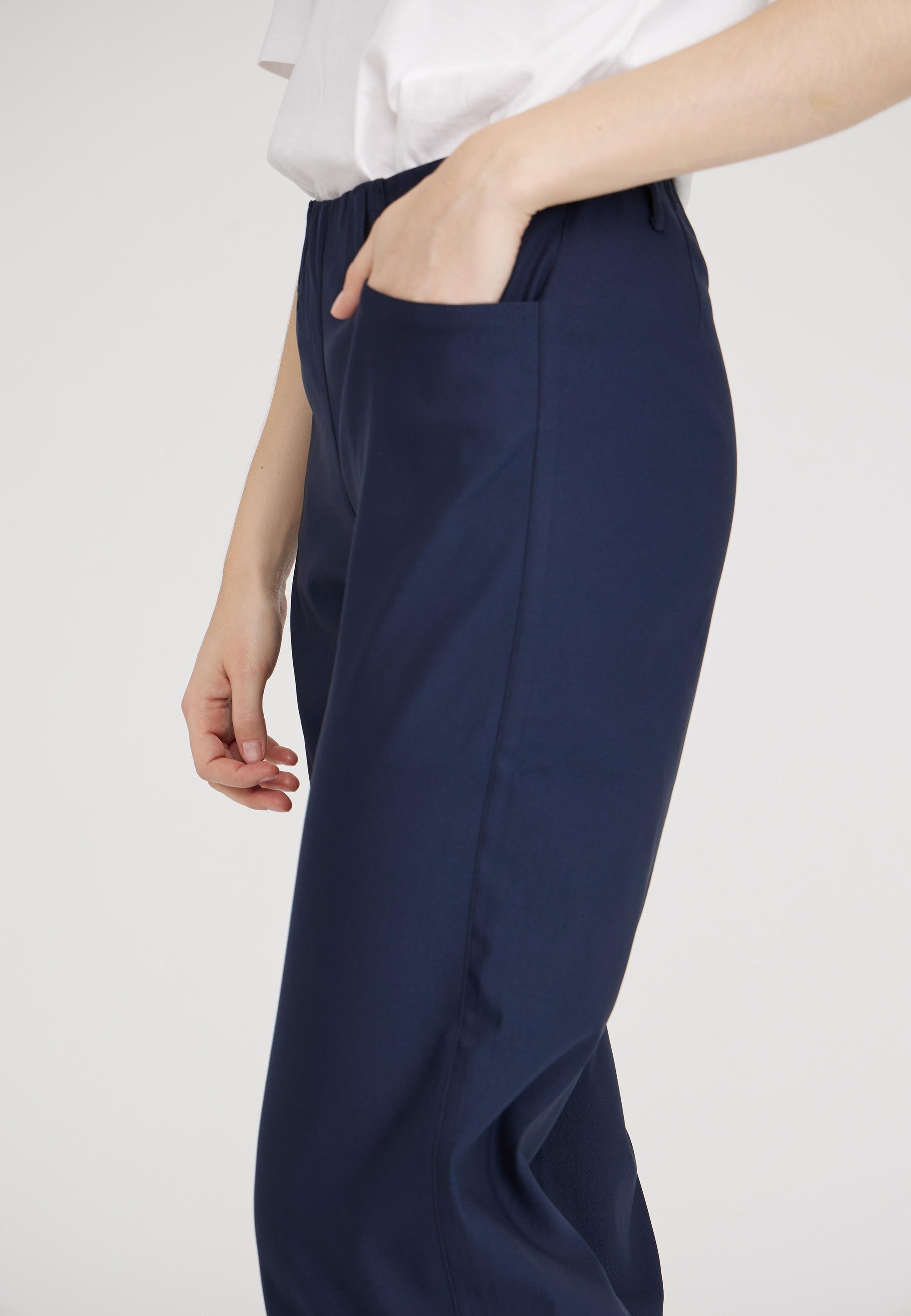 LAURIE  Donna Loose - Medium Length Trousers LOOSE 49000 Navy