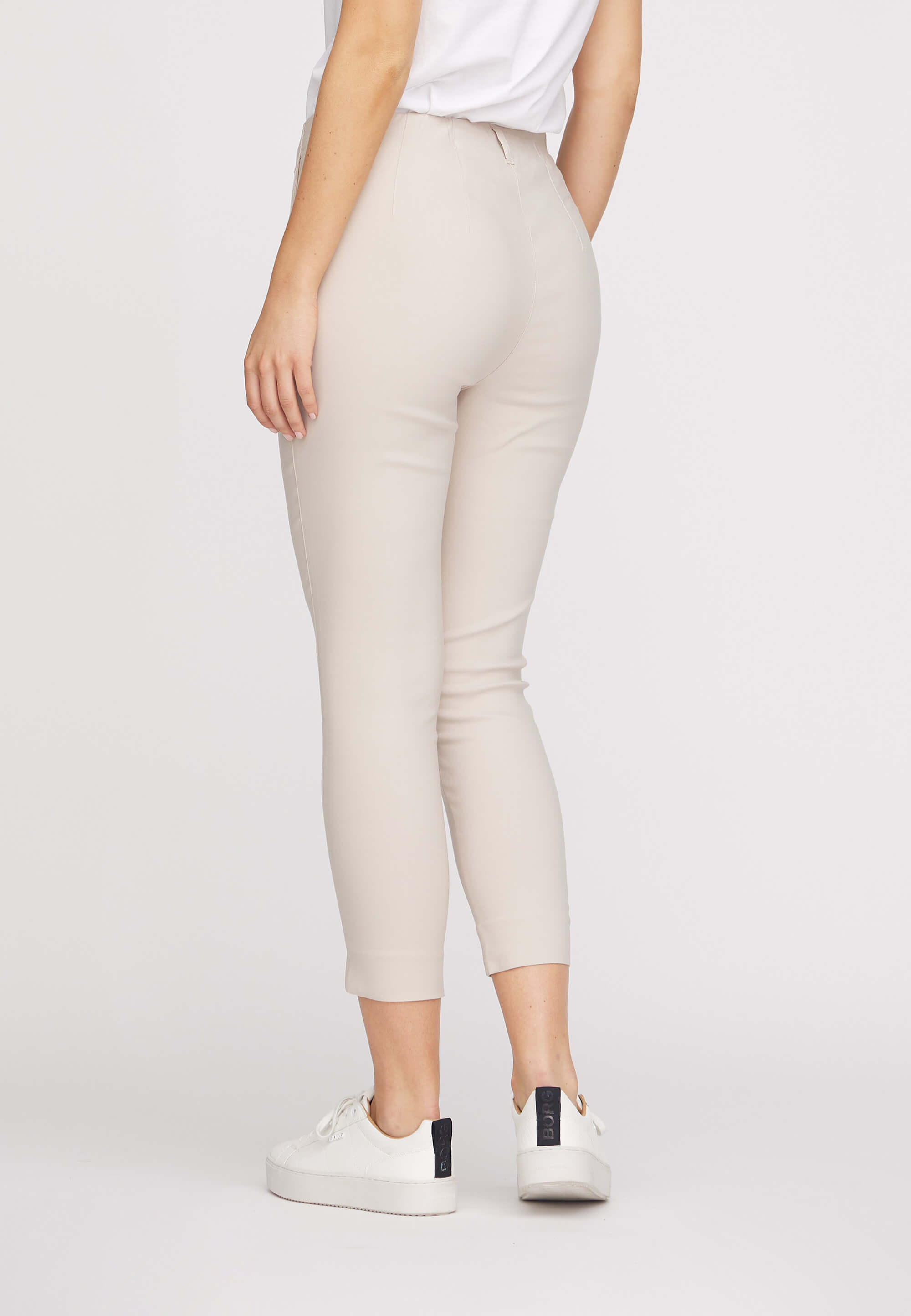 LAURIE Elizabeth Slim Crop Trousers SLIM 25000 Grey Sand