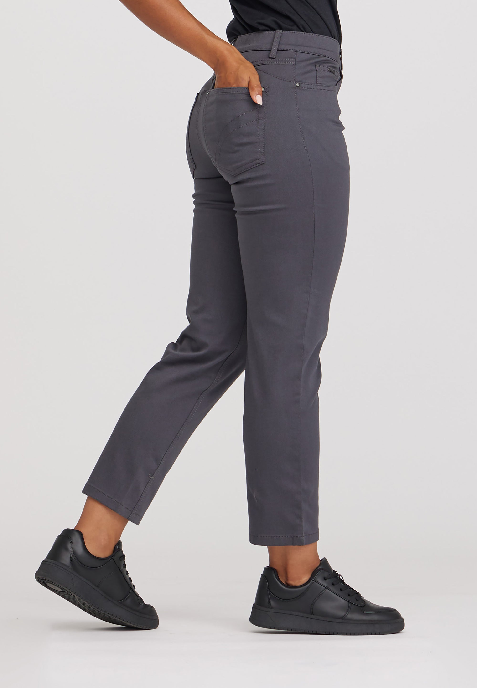 LAURIE  Hannah Regular - Extra Short Length Trousers REGULAR 97000 Anthracite