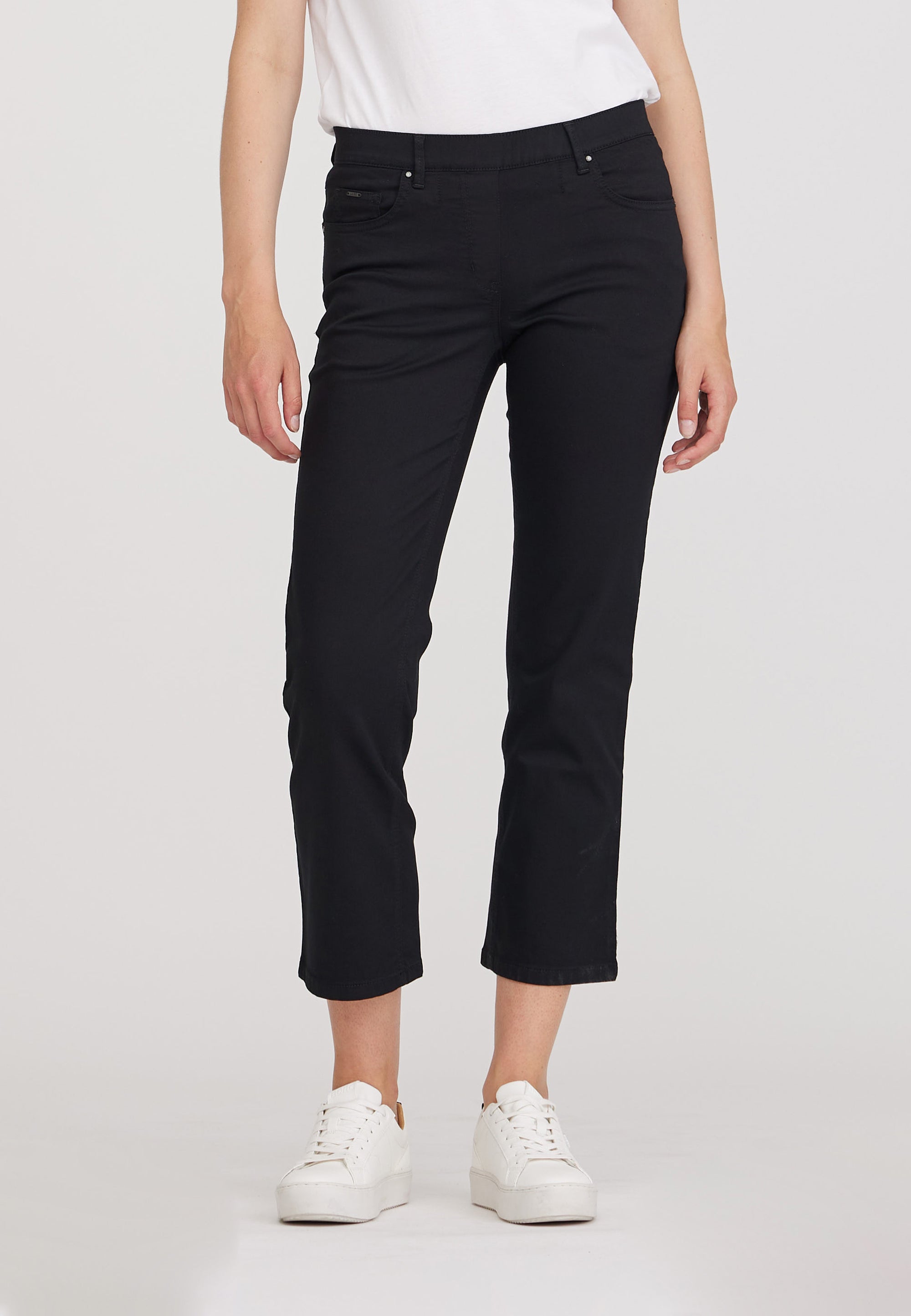 LAURIE Helen Straight - Extra Short Length Trousers STRAIGHT 99000 Black