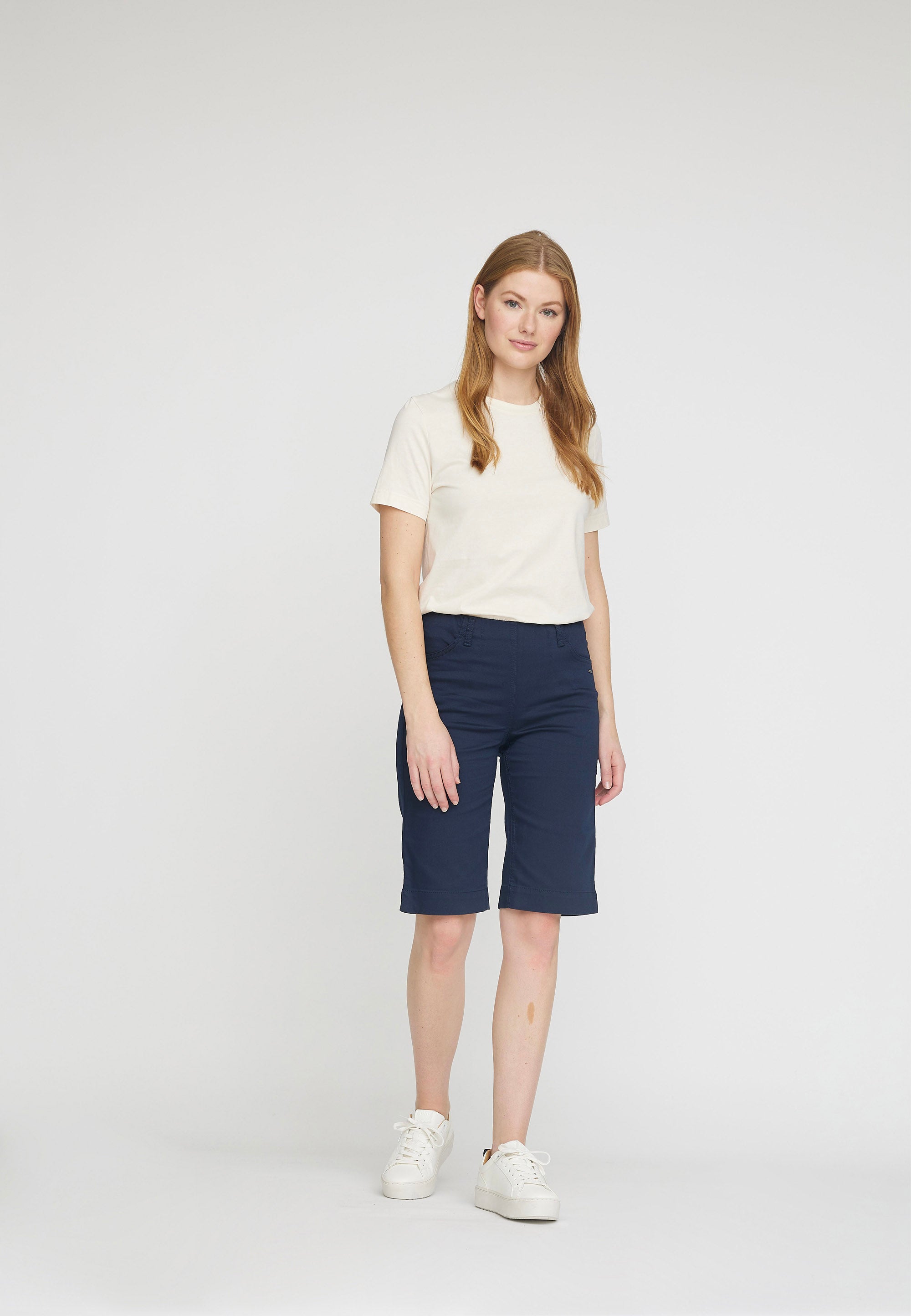 LAURIE  Kelly Regular Shorts Regular 49200 Navy