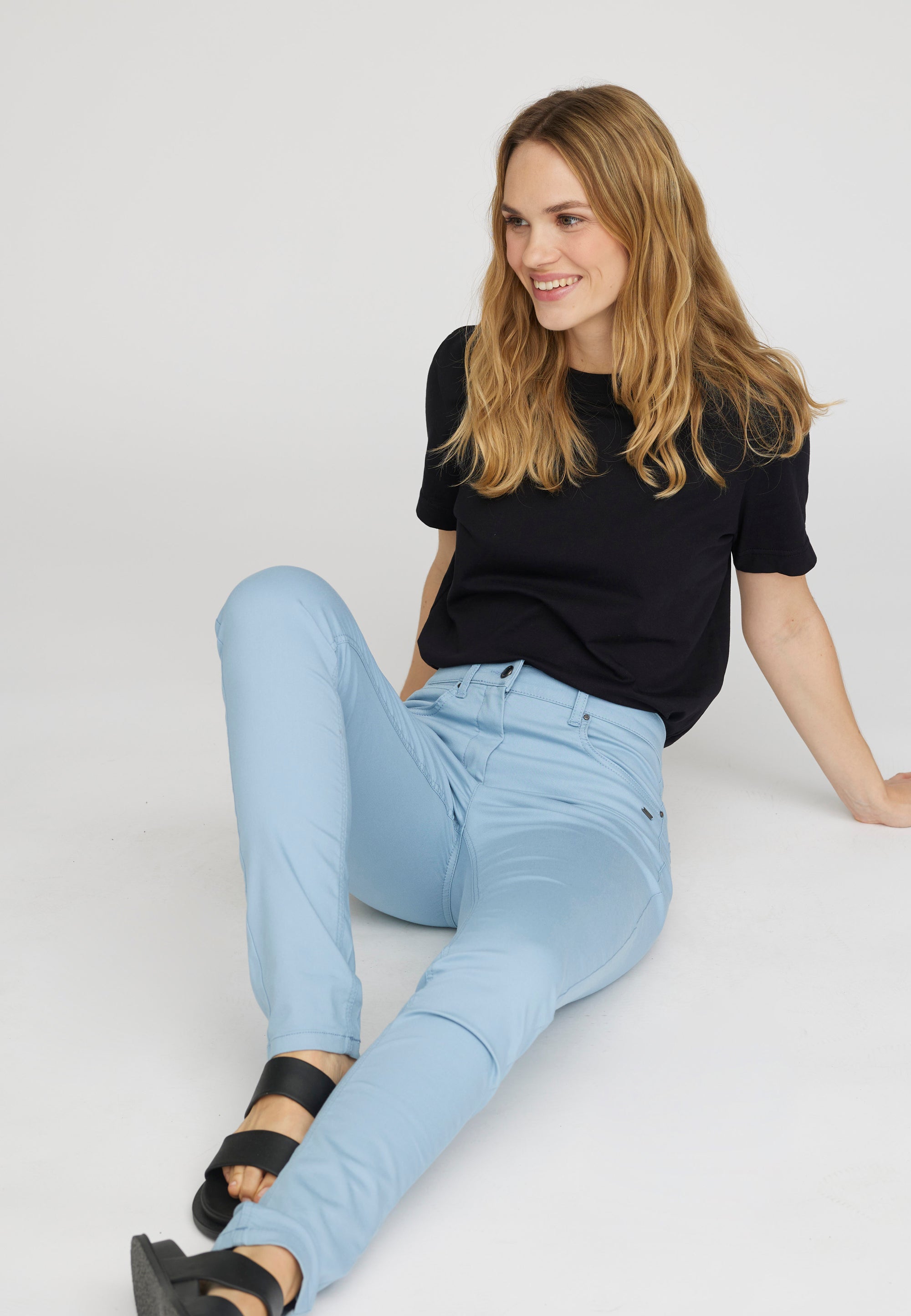 LAURIE  Laura Slim - Medium Length Slim 43116 Faded Blue