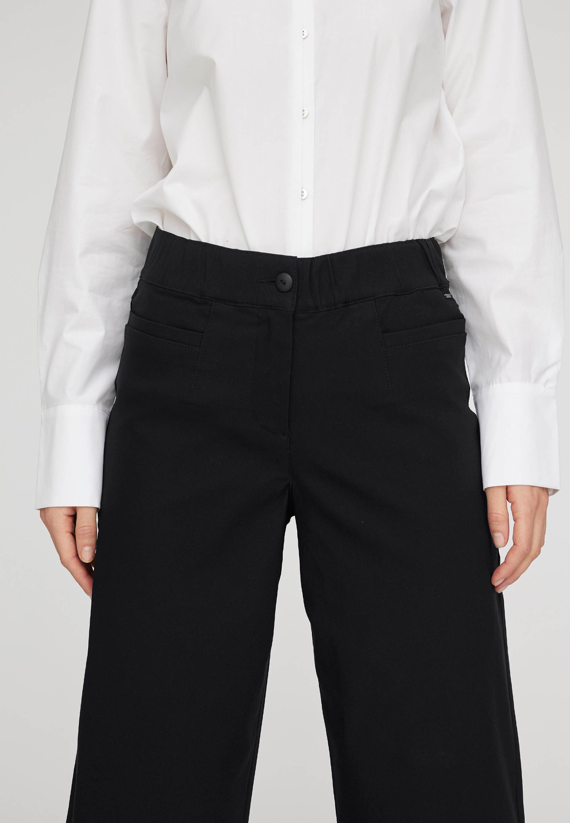 LAURIE Lester Loose Crop Loose 99128 Black