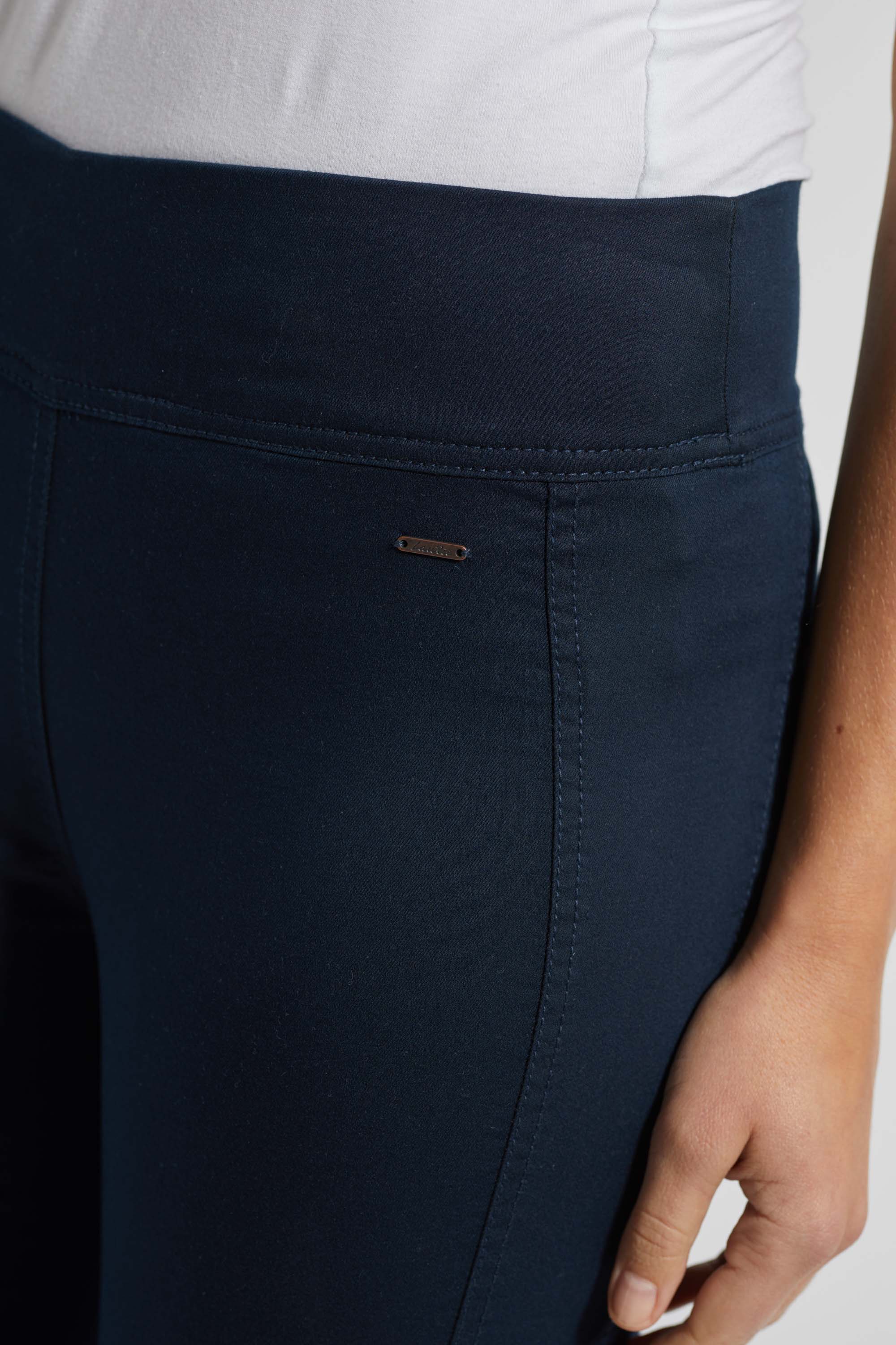 LAURIE  Maya Skinny Crop Skinny 49200 Navy