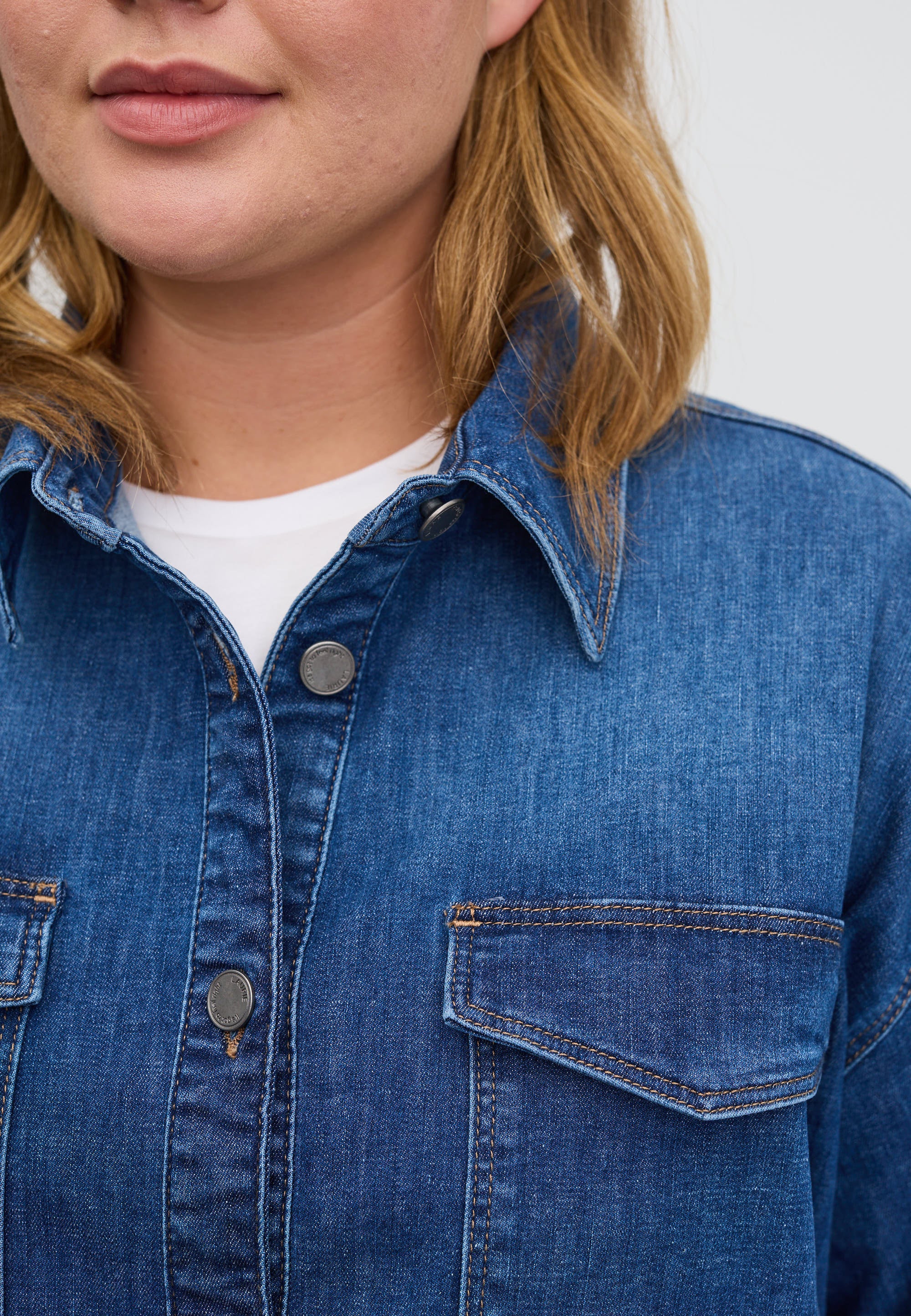 LAURIE Mille Oversize Shirt Jacket - Long Sleeve Oversized 49399 Washed Blue Denim
