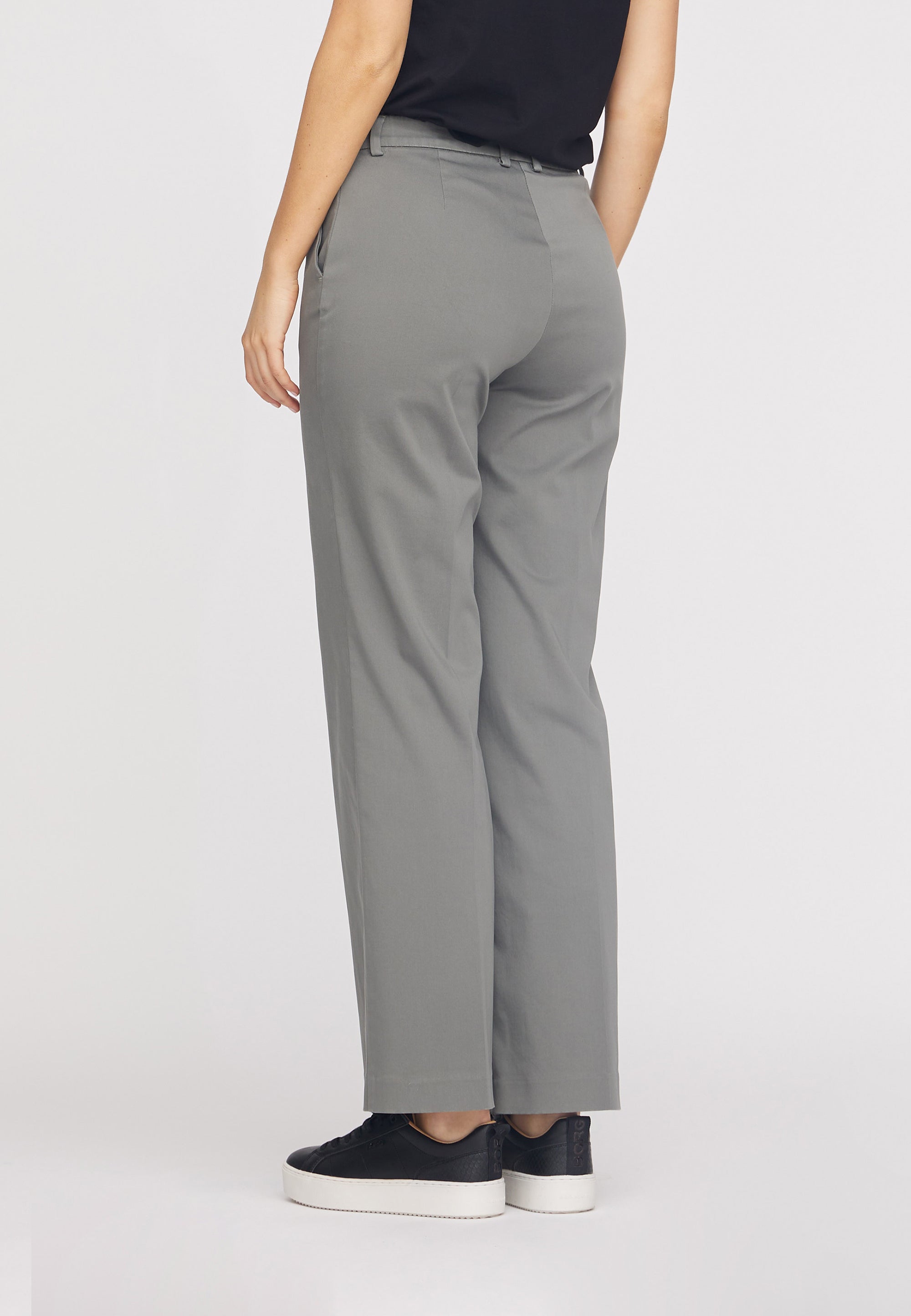 LAURIE Phoebe Loose - Medium Length Loose 54000 Dark Shadow