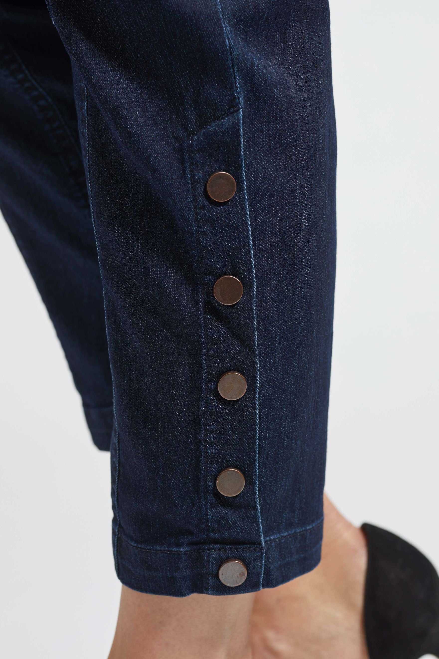 LAURIE Polly Regular Crop Regular 40518 Dark Blue Denim