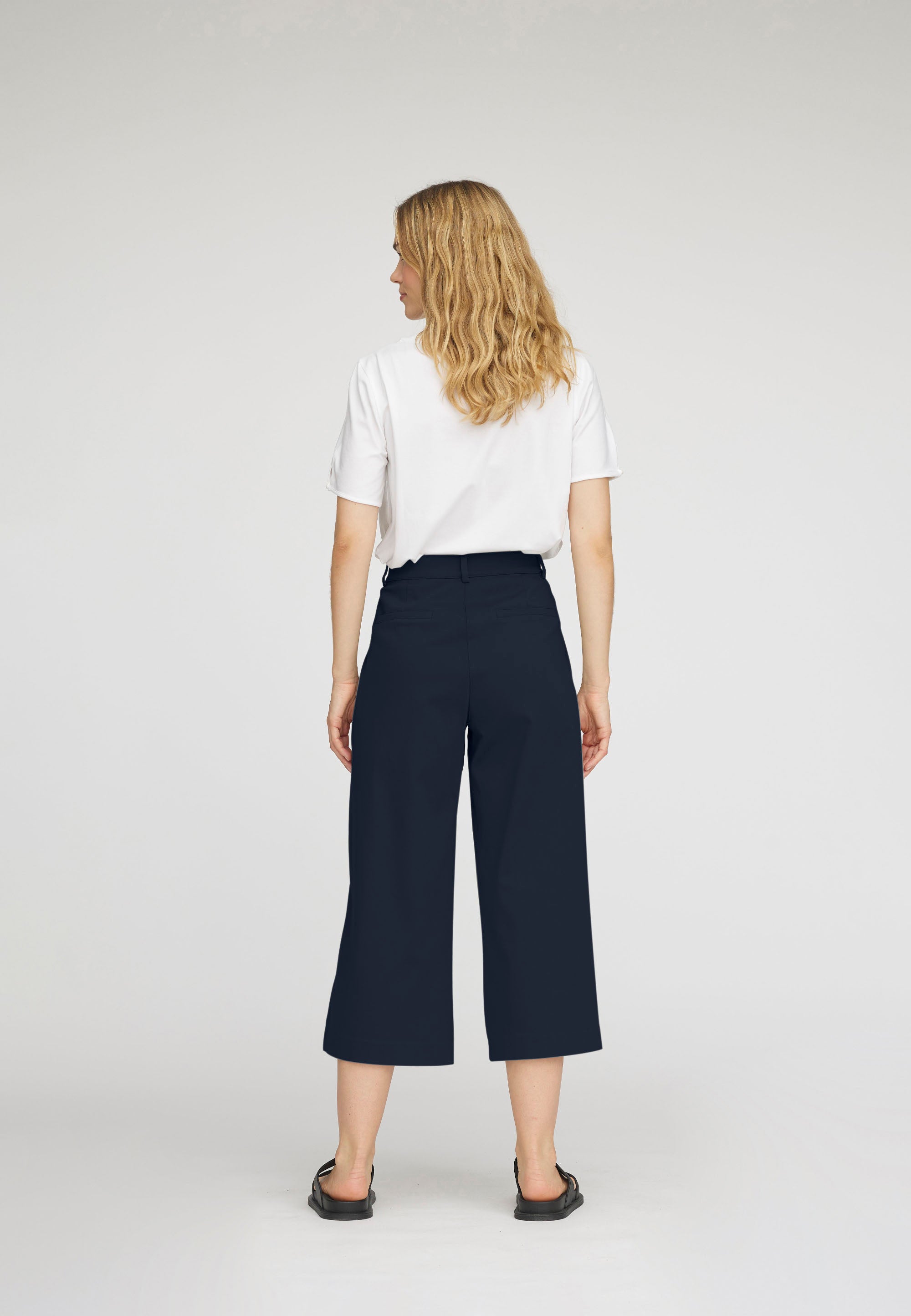 LAURIE Rachel Loose Crop Loose 49000 Navy