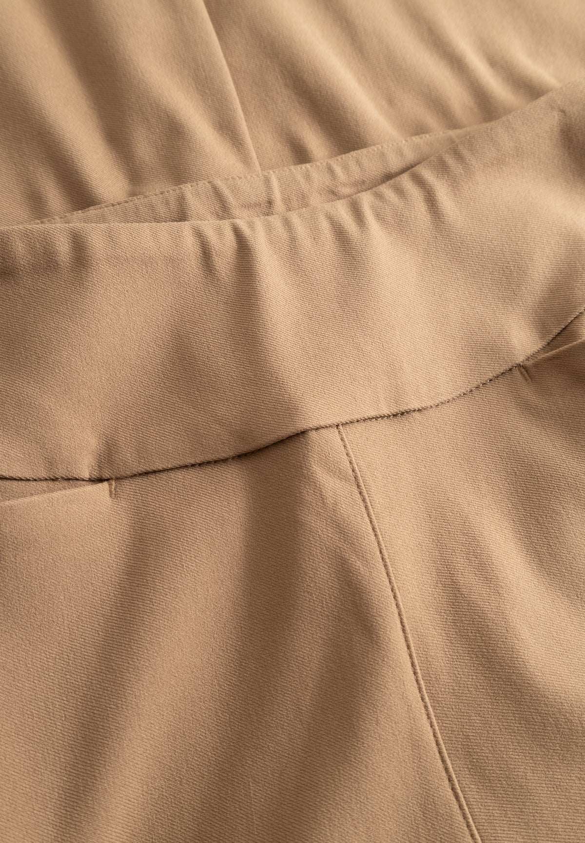 LAURIE Thea Straight - Medium Length Straight 86100 Nougat