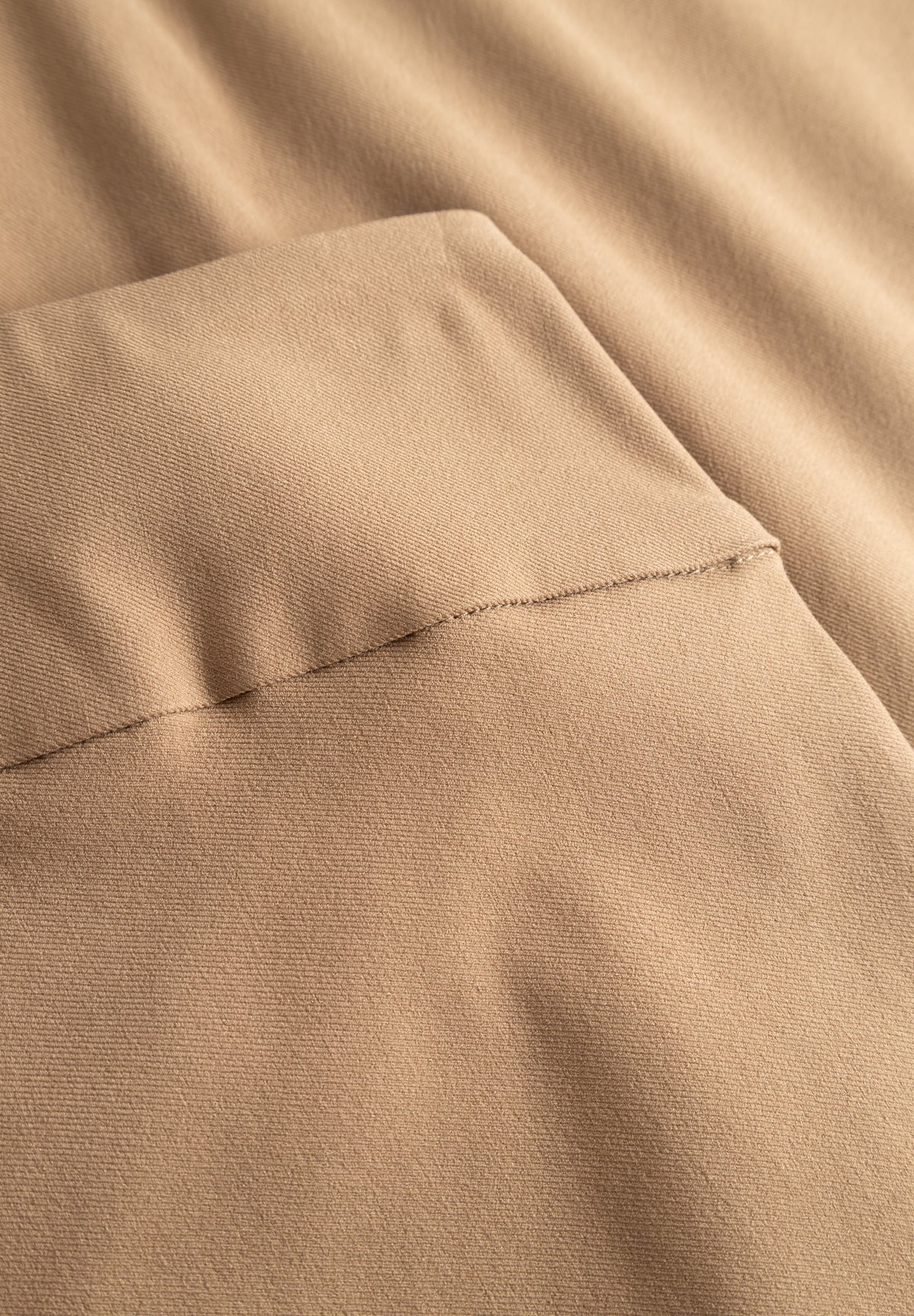 LAURIE Thea Straight - Medium Length Straight 86100 Nougat
