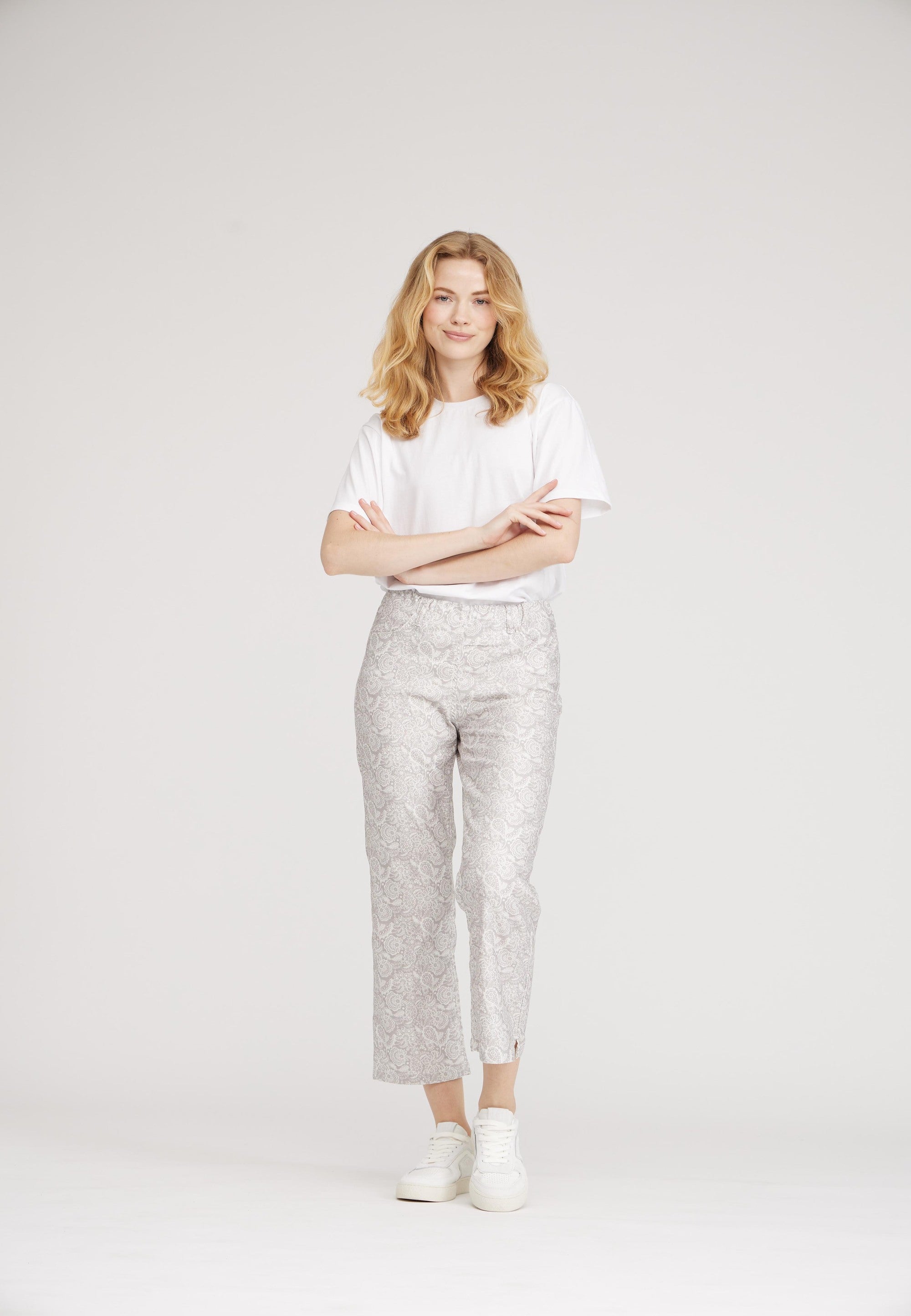 LAURIE Tracy - Crop Straight 25015 Grey Sand Print